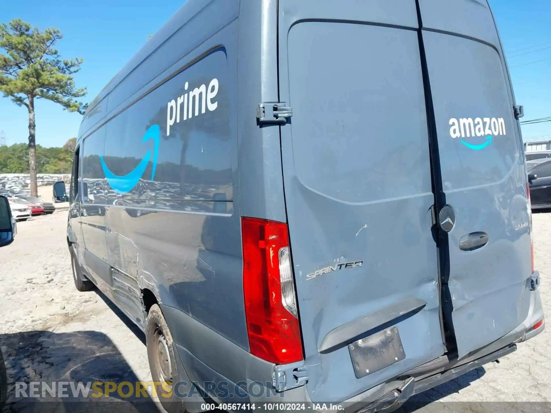 3 Photograph of a damaged car WD4PF1CD3KP135569 MERCEDES-BENZ SPRINTER 2500 2019