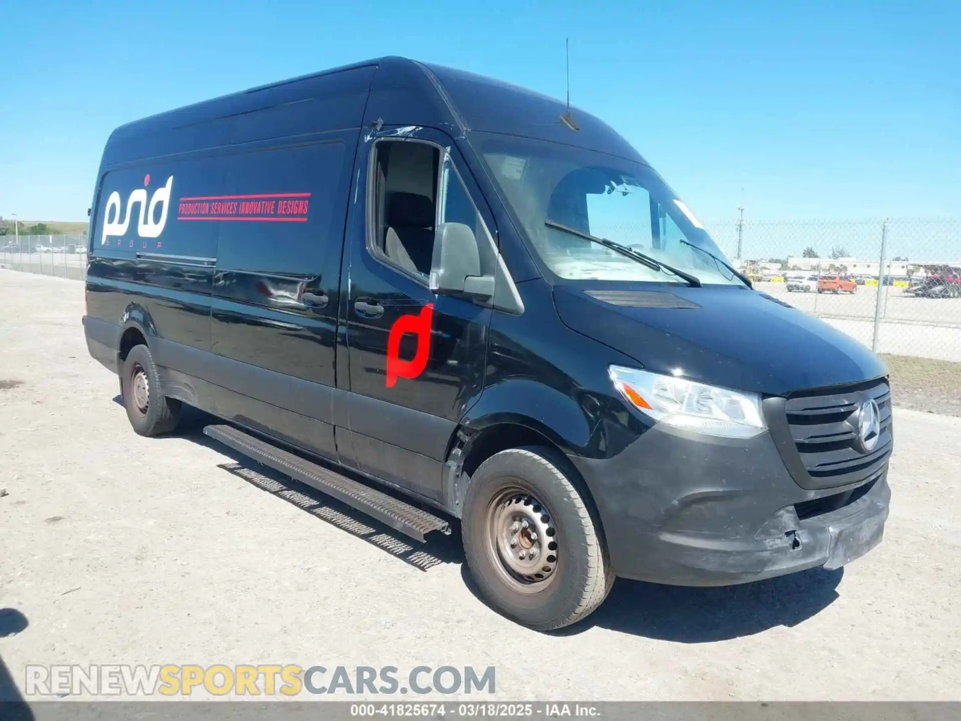 1 Photograph of a damaged car WD4PF1CD8KP143473 MERCEDES-BENZ SPRINTER 2500 2019