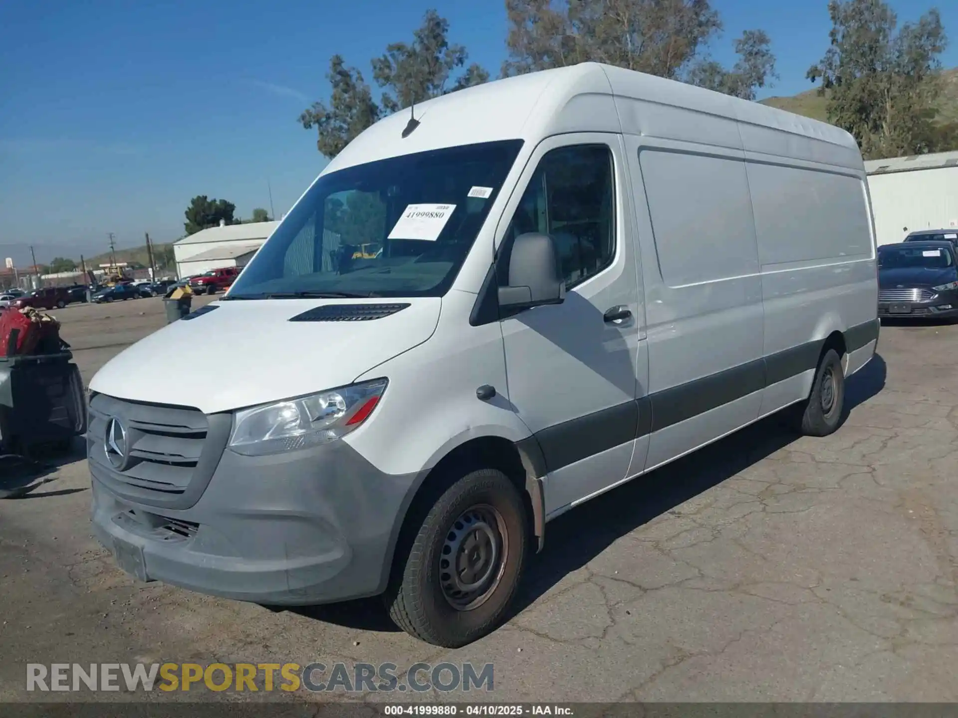 2 Photograph of a damaged car WD4PF1ED2KT013726 MERCEDES-BENZ SPRINTER 2500 2019