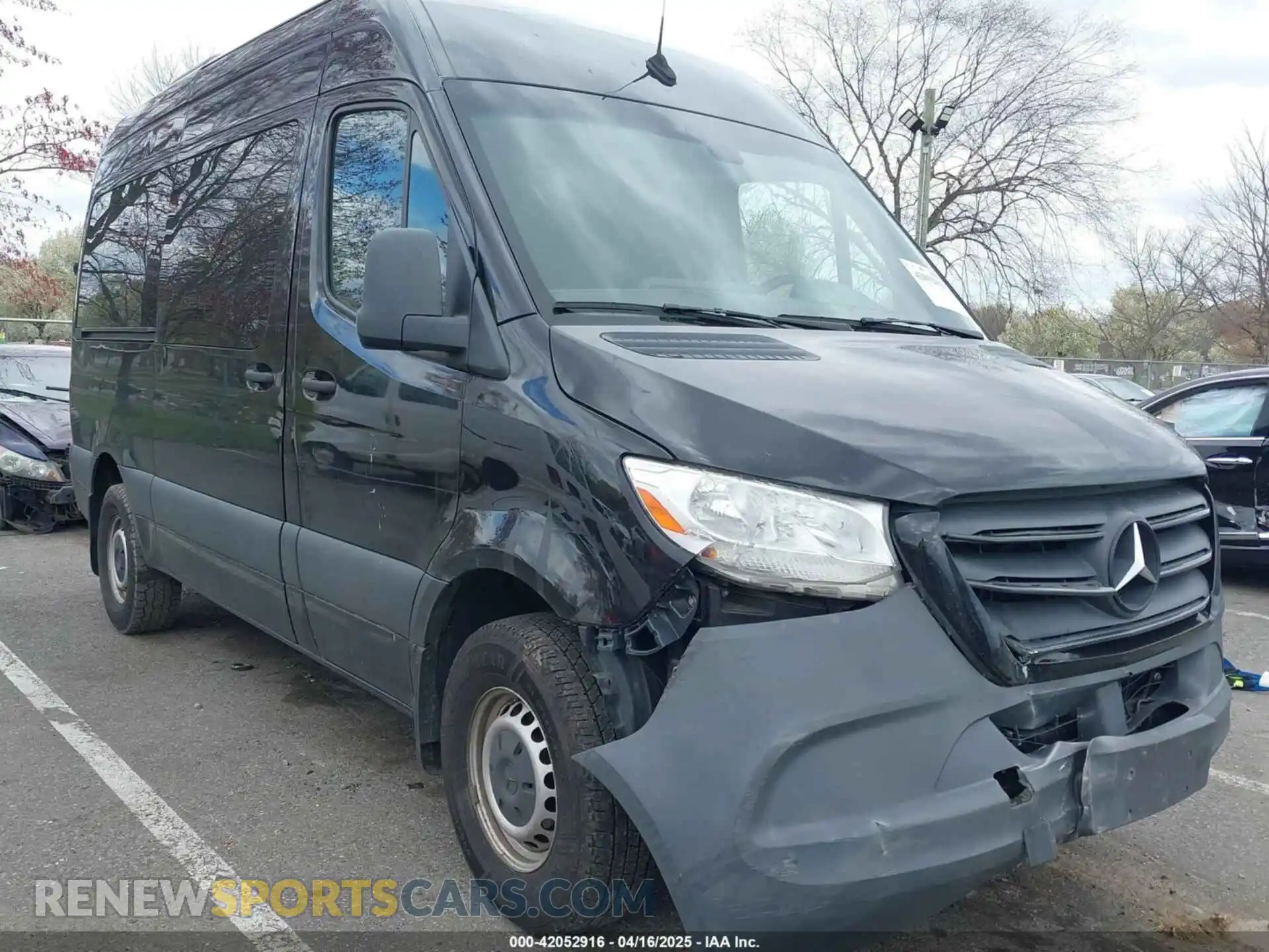1 Фотография поврежденного автомобиля WDZPF0CD3KP130537 MERCEDES-BENZ SPRINTER 2500 2019