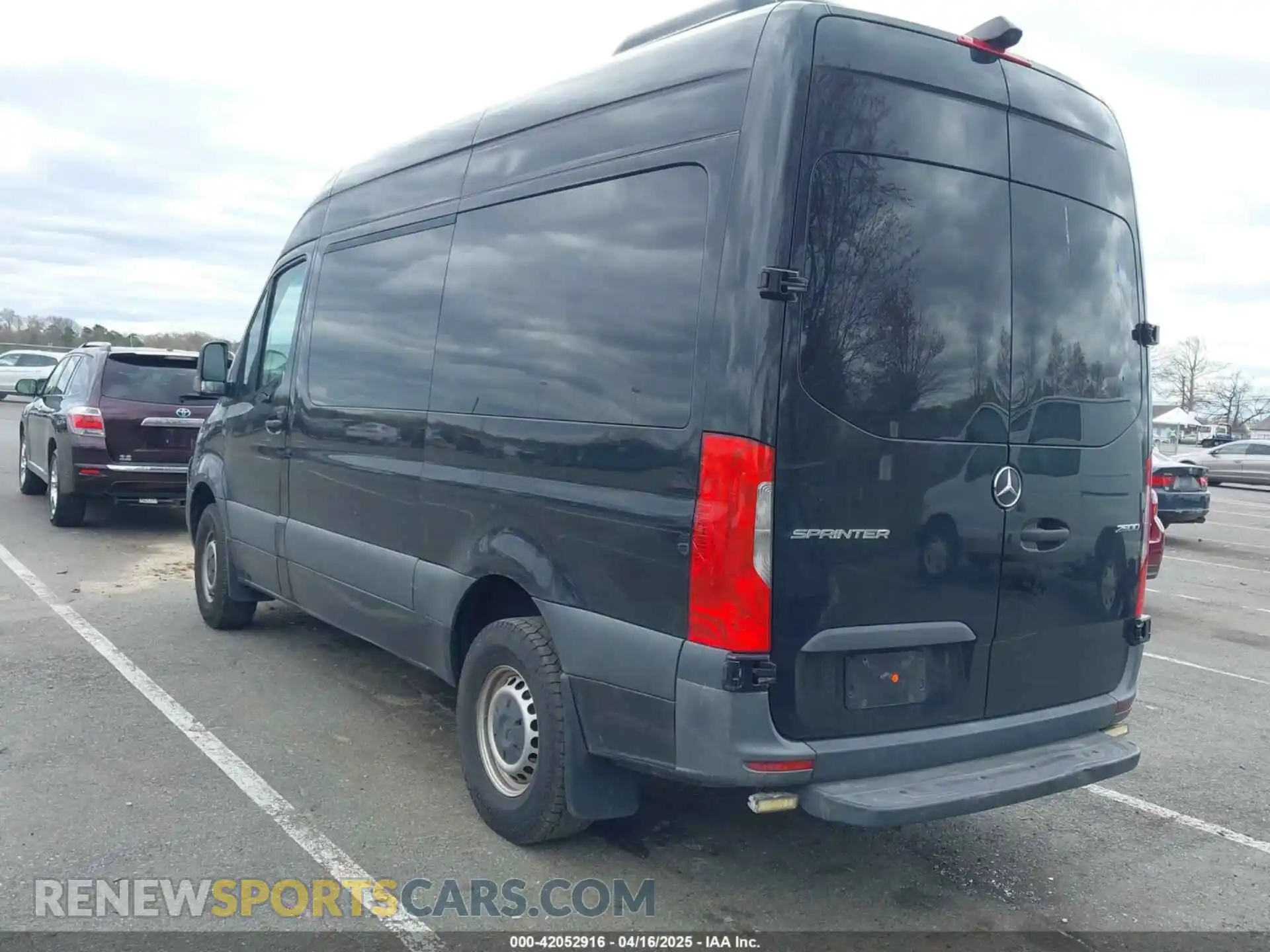 3 Фотография поврежденного автомобиля WDZPF0CD3KP130537 MERCEDES-BENZ SPRINTER 2500 2019