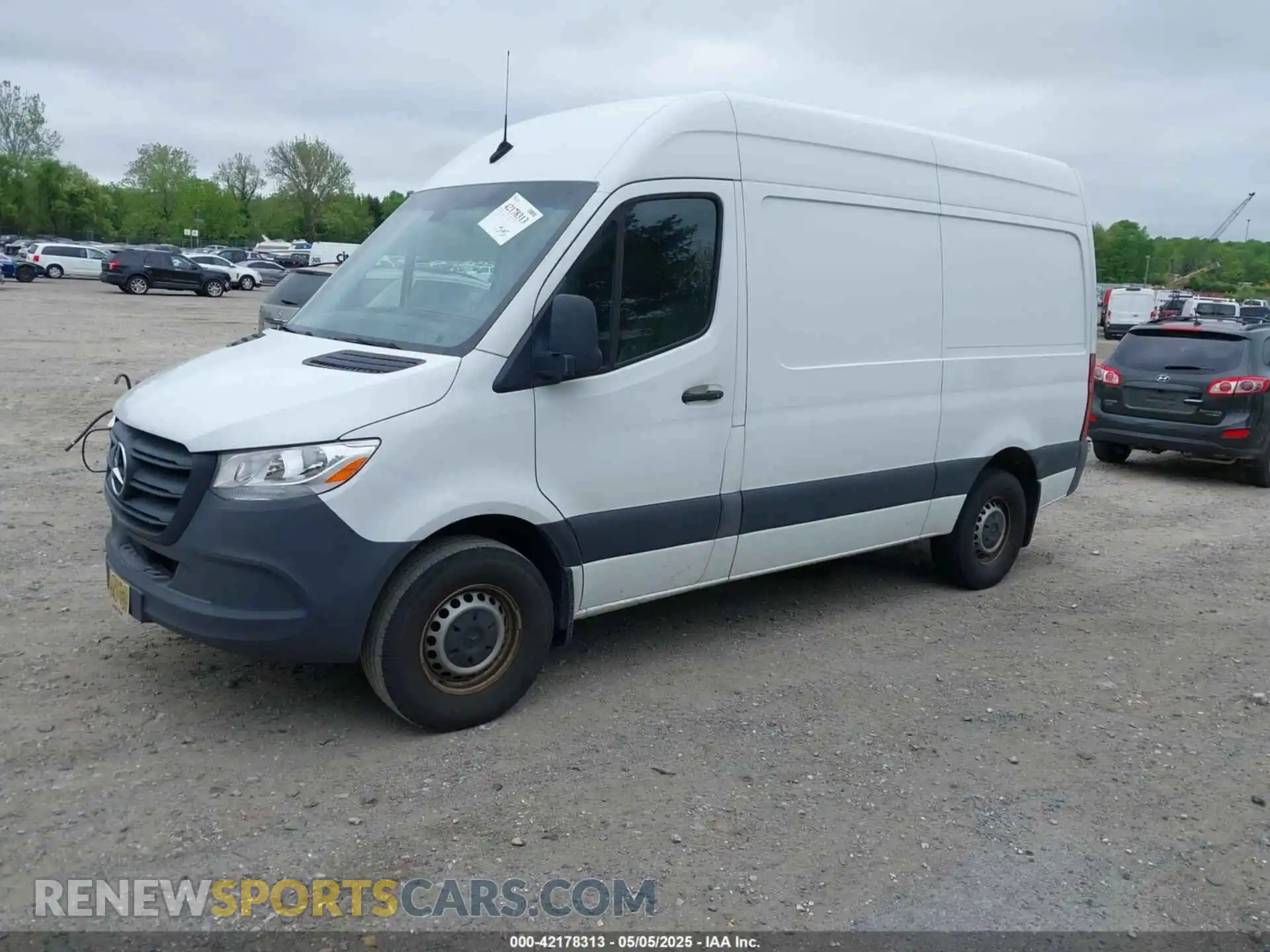 2 Photograph of a damaged car W1W4EBHY9LT022420 MERCEDES-BENZ SPRINTER 2500 2020