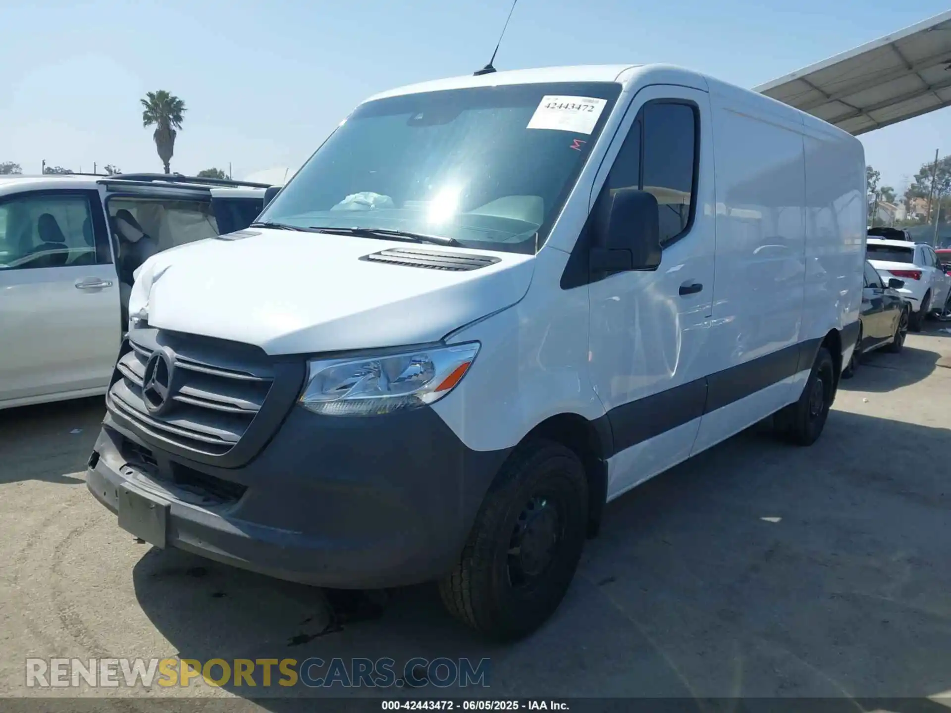2 Фотография поврежденного автомобиля W1Y4NBHY5RT175229 MERCEDES-BENZ SPRINTER 2500 2024