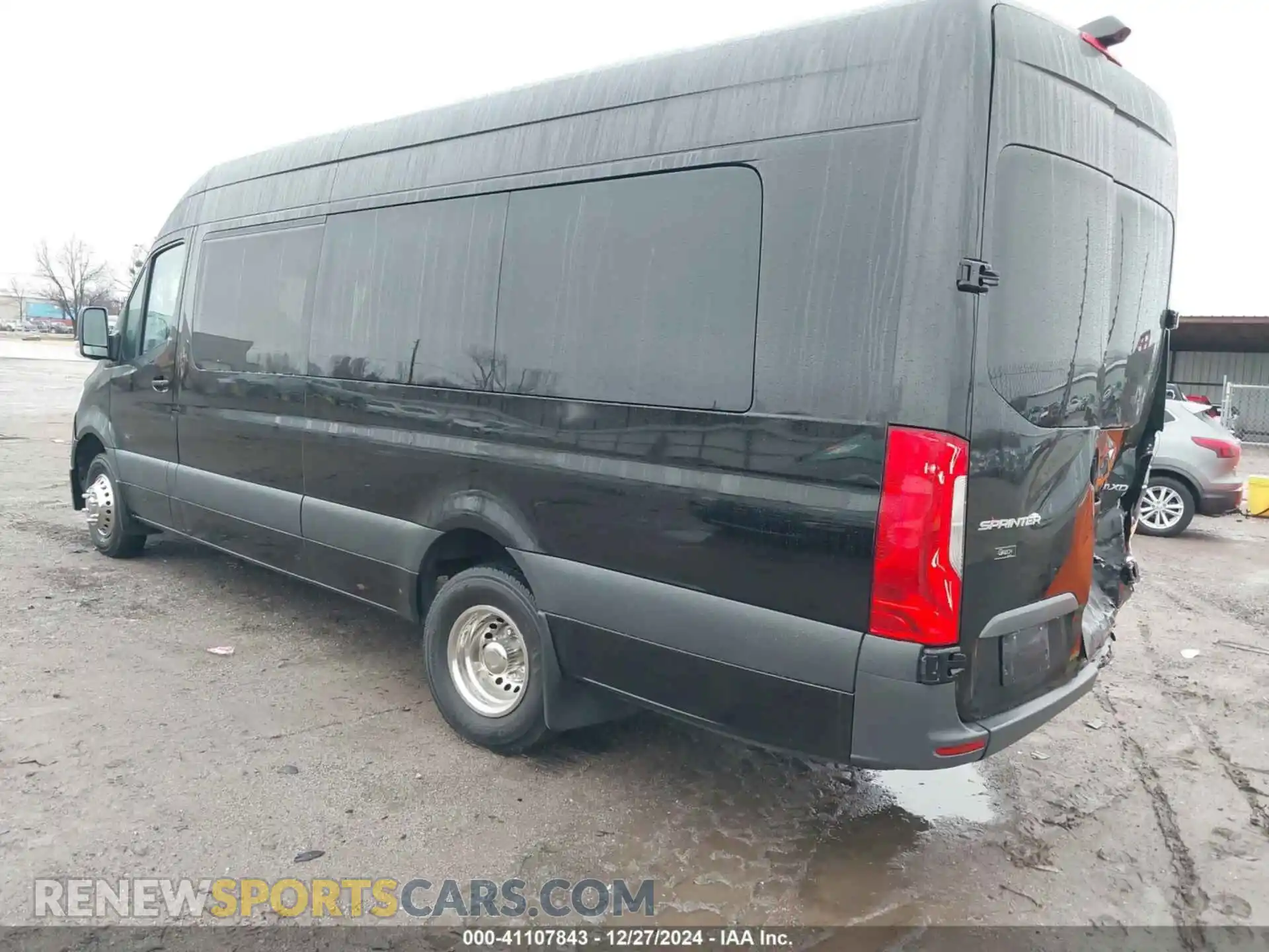 3 Photograph of a damaged car WDAPF4CD7KP141504 MERCEDES-BENZ SPRINTER 4500 2019