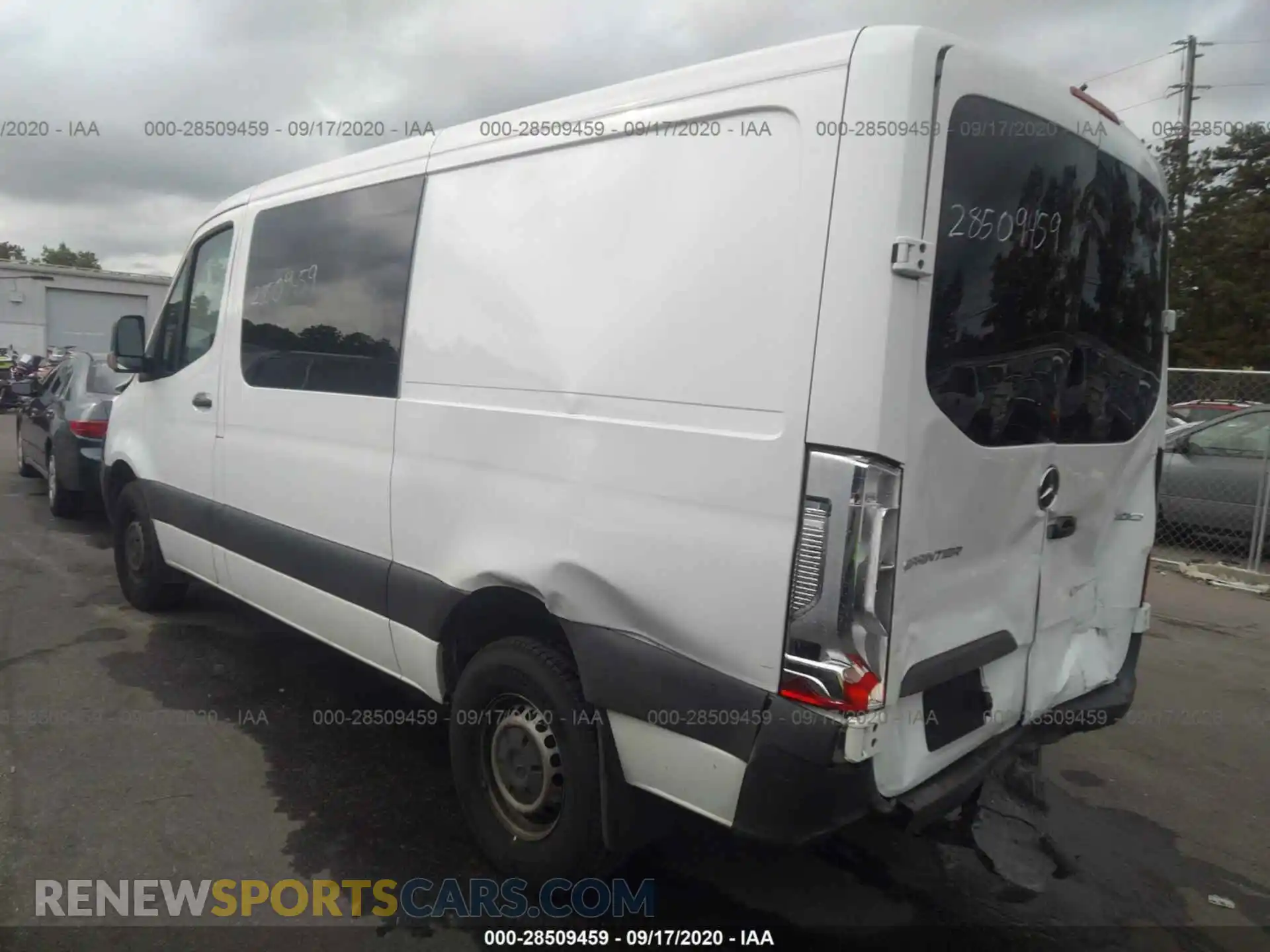 3 Photograph of a damaged car WD3PF0CD8KP036390 MERCEDES-BENZ SPRINTER CARGO VAN 2019