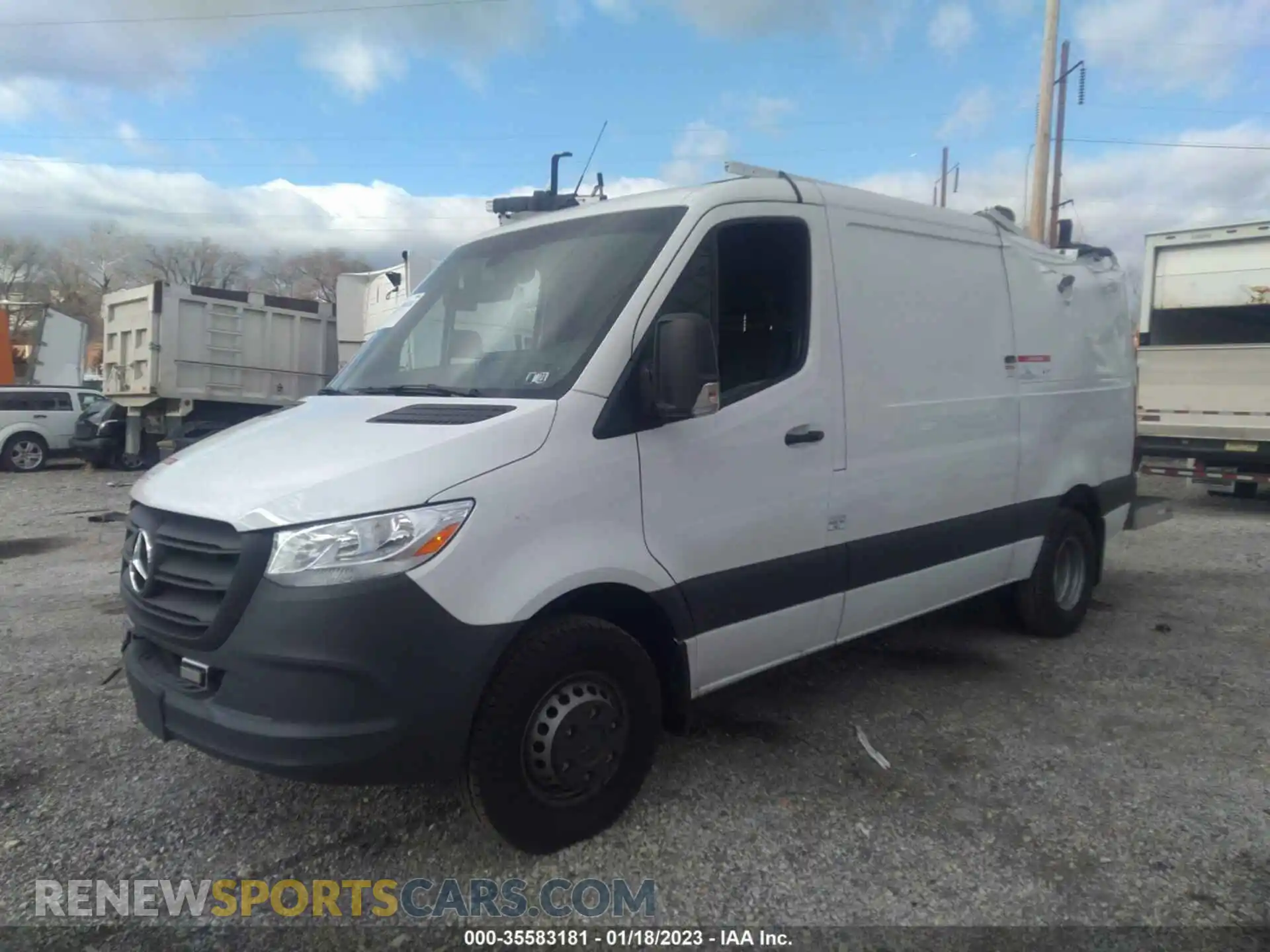 2 fotografías del automóvil dañado W1Y8EB3Y7NT108358 MERCEDES-BENZ SPRINTER CARGO VAN 2022