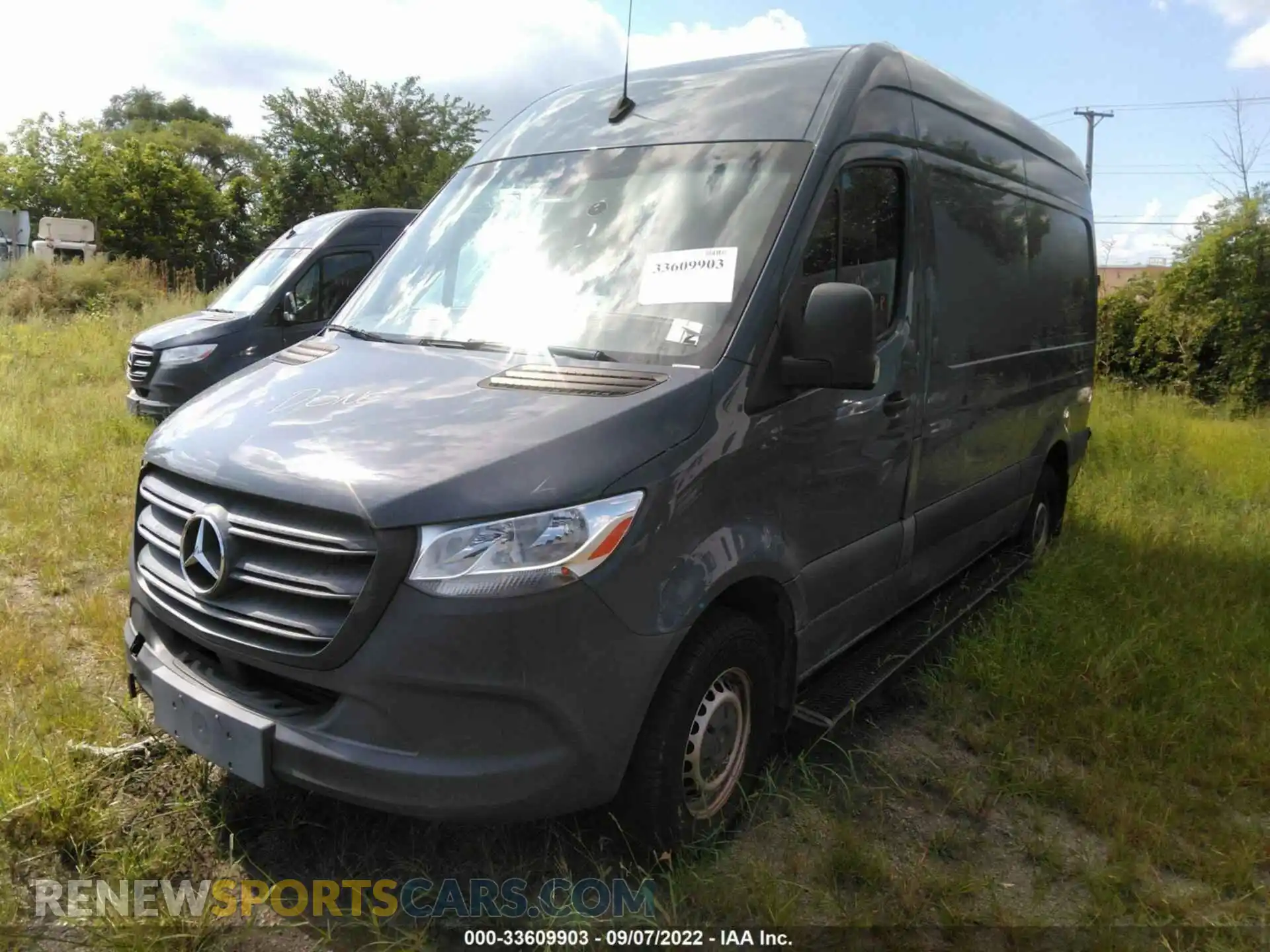2 Фотография поврежденного автомобиля WD4PF0CD0KP097759 MERCEDES-BENZ SPRINTER VAN 2019