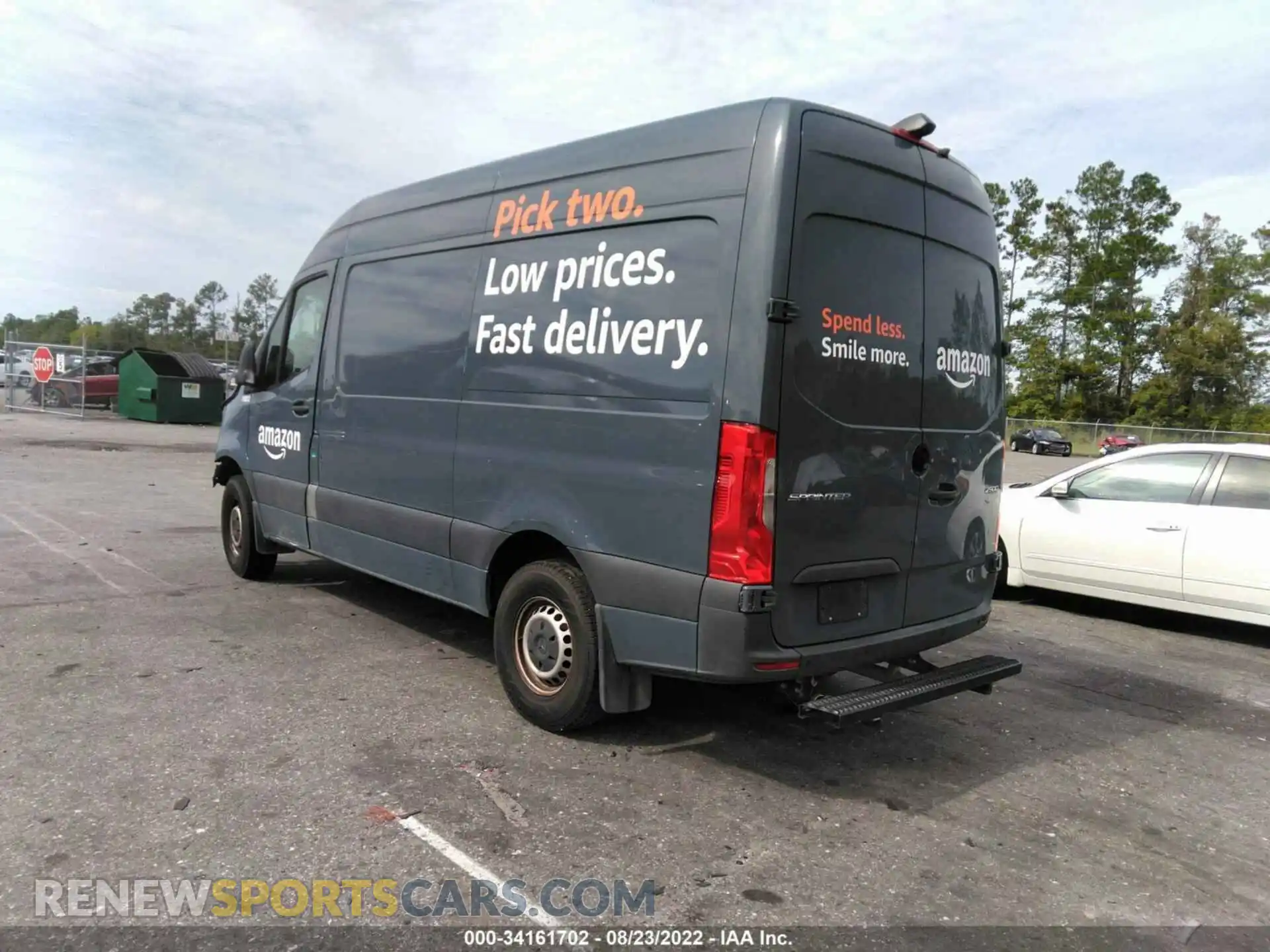 3 Photograph of a damaged car WD4PF0CD0KP105312 MERCEDES-BENZ SPRINTER VAN 2019