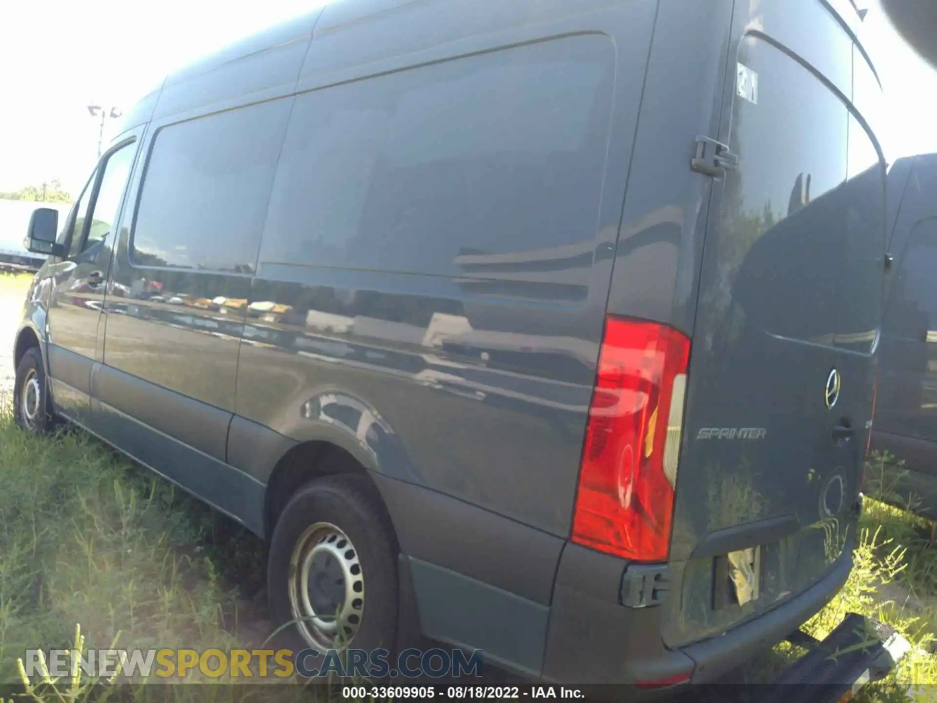 3 Photograph of a damaged car WD4PF0CD3KP103943 MERCEDES-BENZ SPRINTER VAN 2019