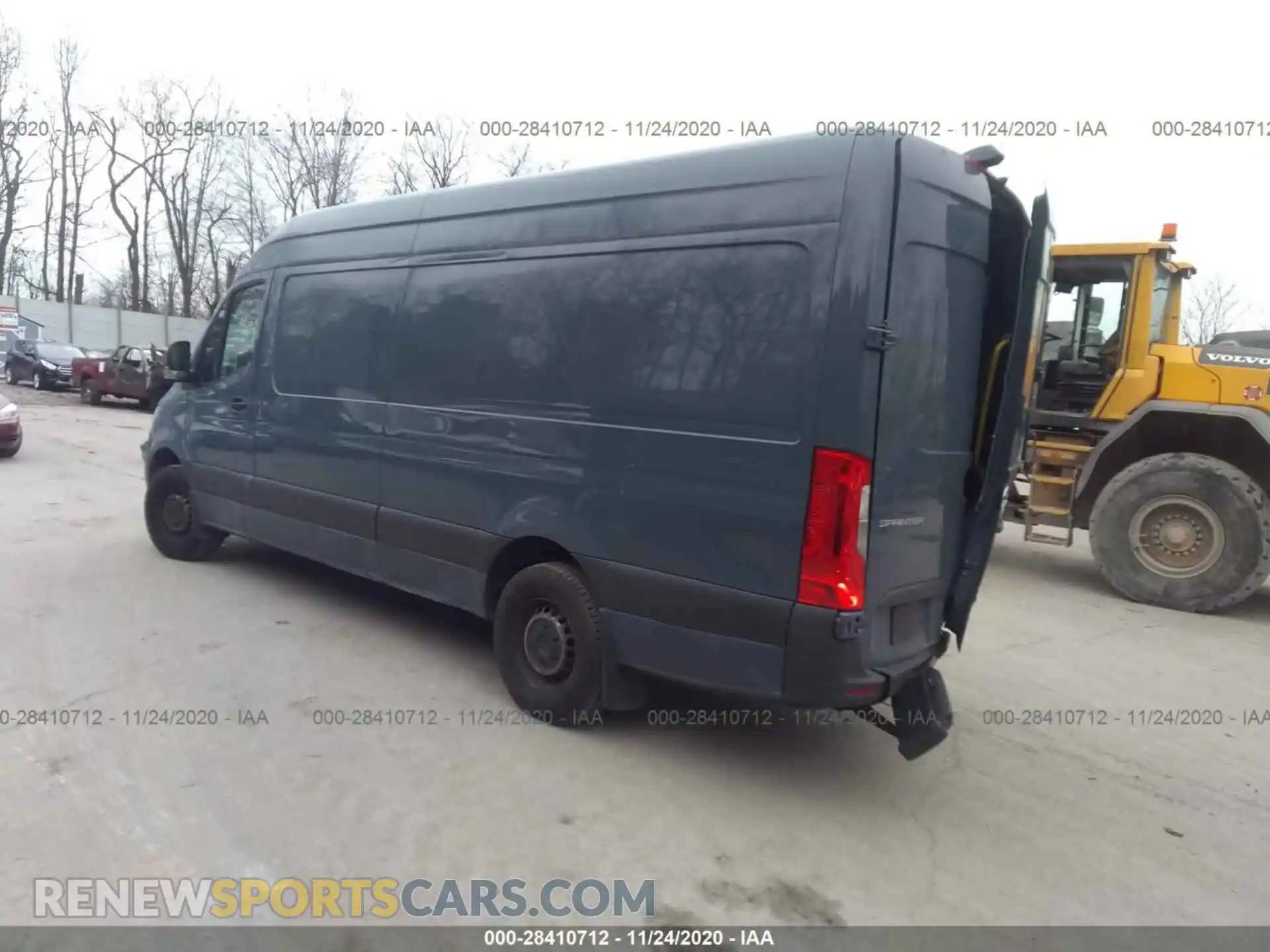 3 Photograph of a damaged car WD4PF1CD3KP127682 MERCEDES-BENZ SPRINTER VAN 2019