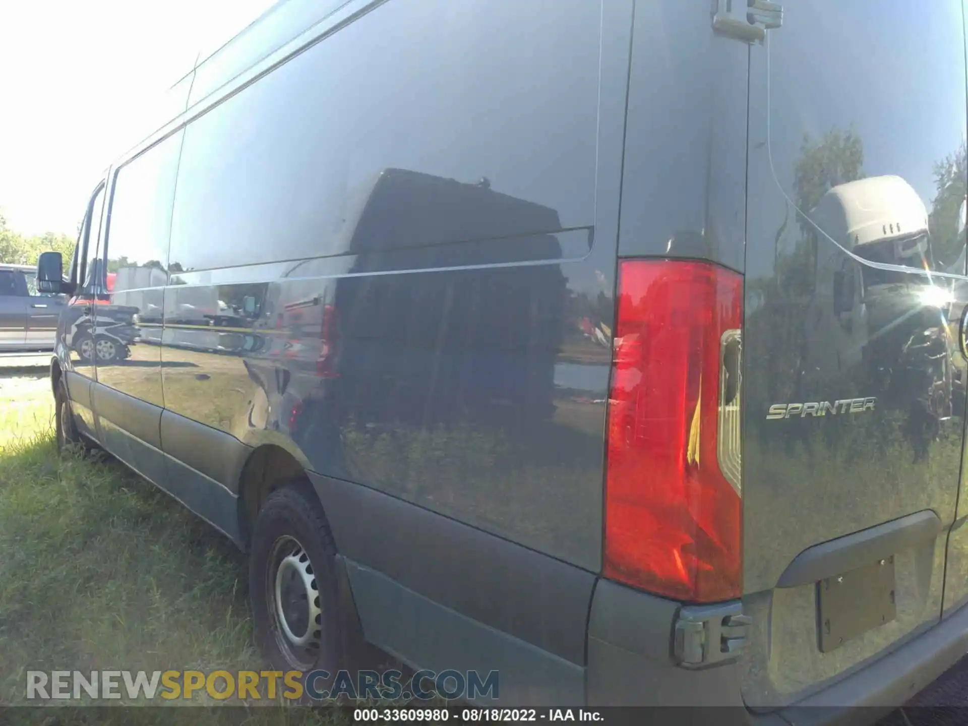 3 Photograph of a damaged car WD4PF1CDXKT012780 MERCEDES-BENZ SPRINTER VAN 2019