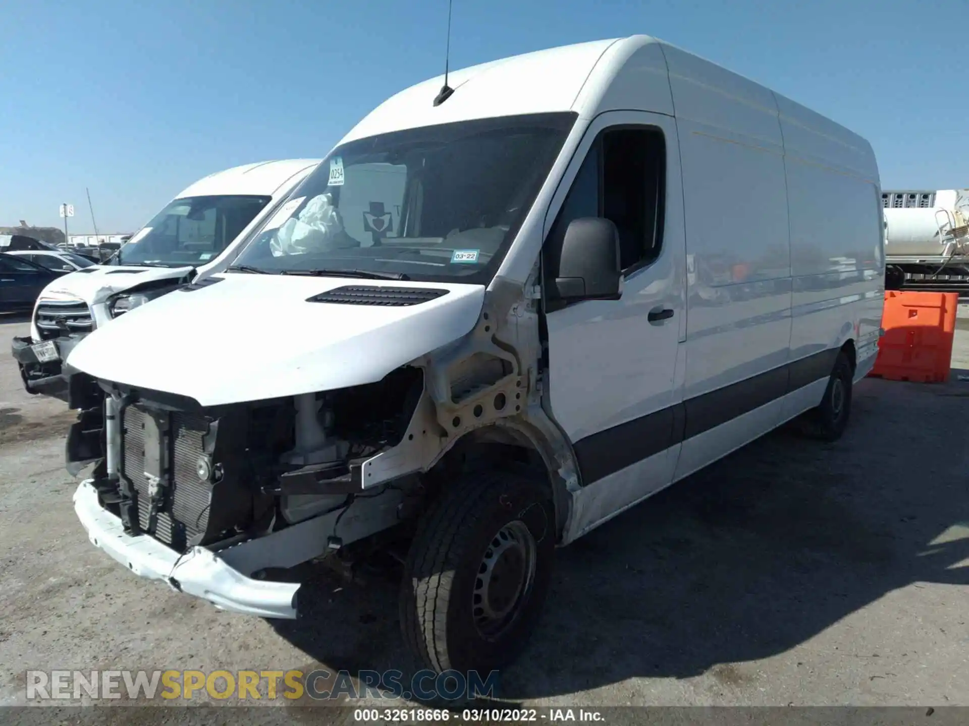 2 Photograph of a damaged car W1W4ECHY4LP309811 MERCEDES-BENZ SPRINTER VAN 2020
