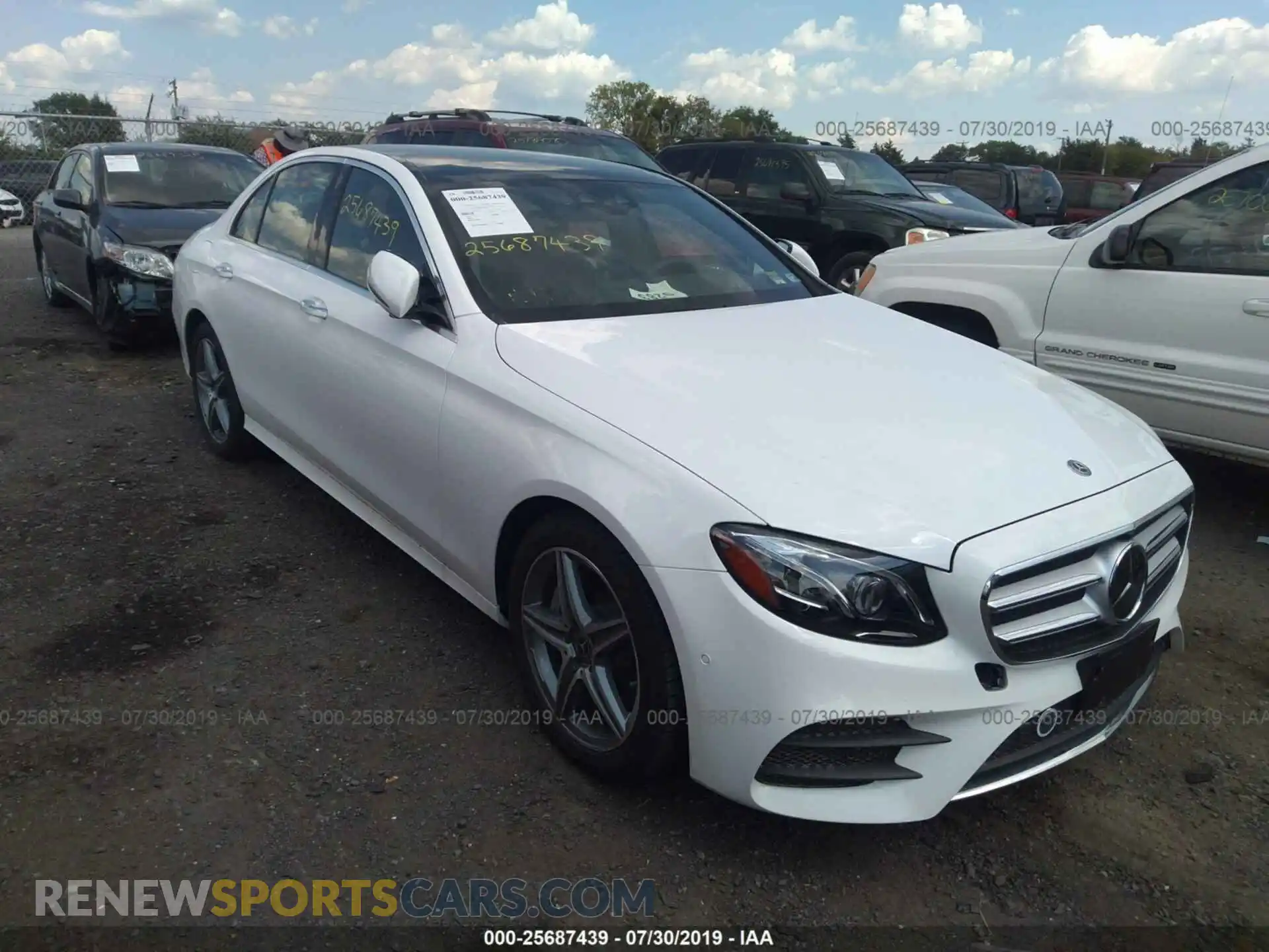 WDDZF4KB3JA395255 MERCEDES-BENZ E 2018