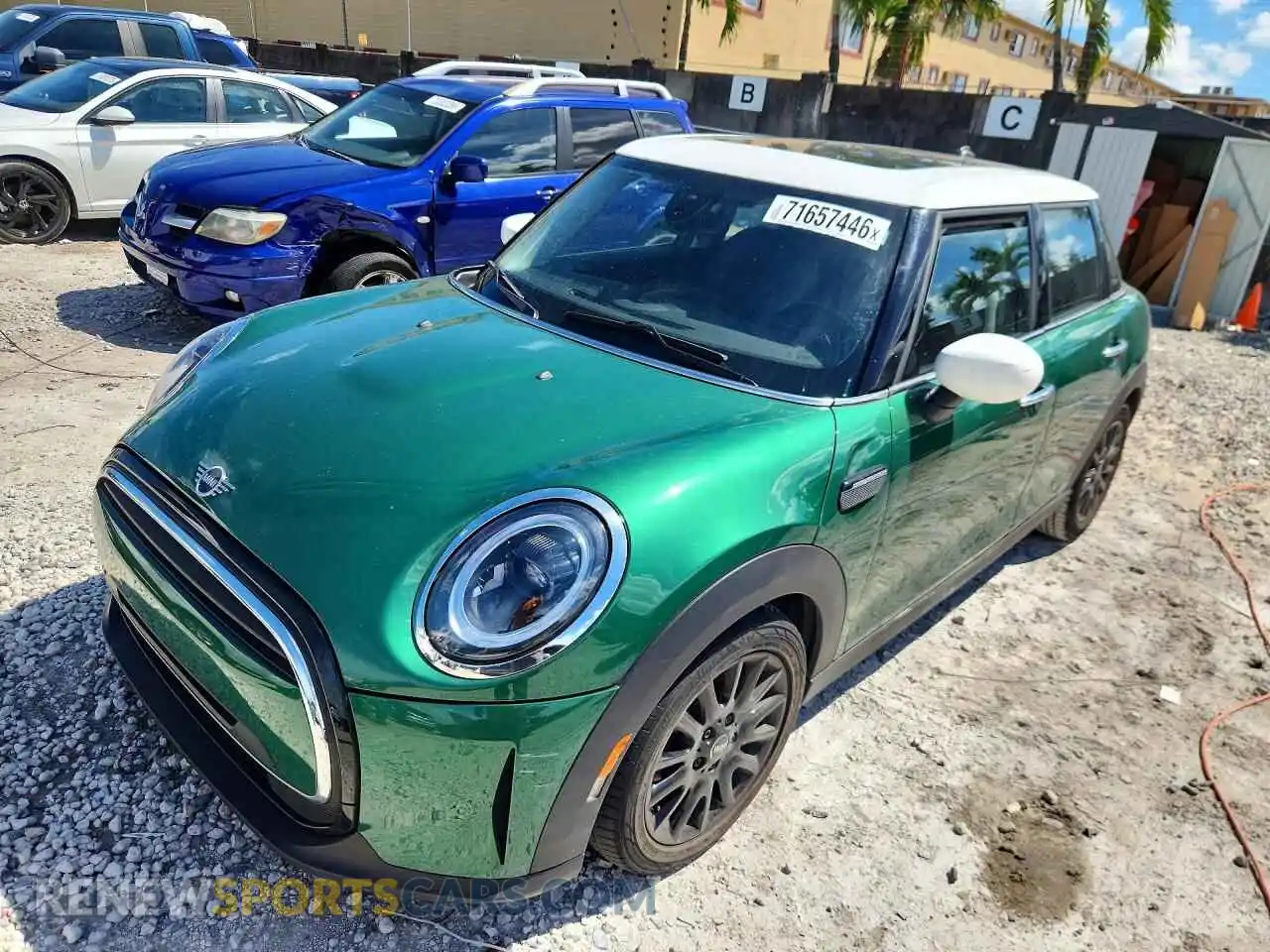 1 Photograph of a damaged car WMW33DK09N2P77259 MINI COOPER 2022
