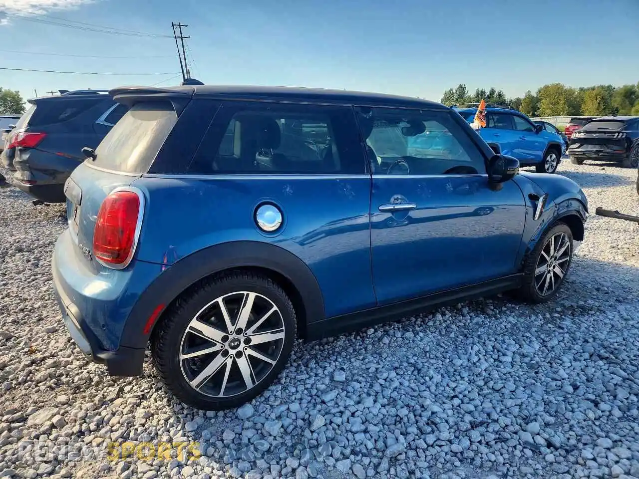 3 Photograph of a damaged car WMW53DH05N2R36374 MINI COOPER 2022