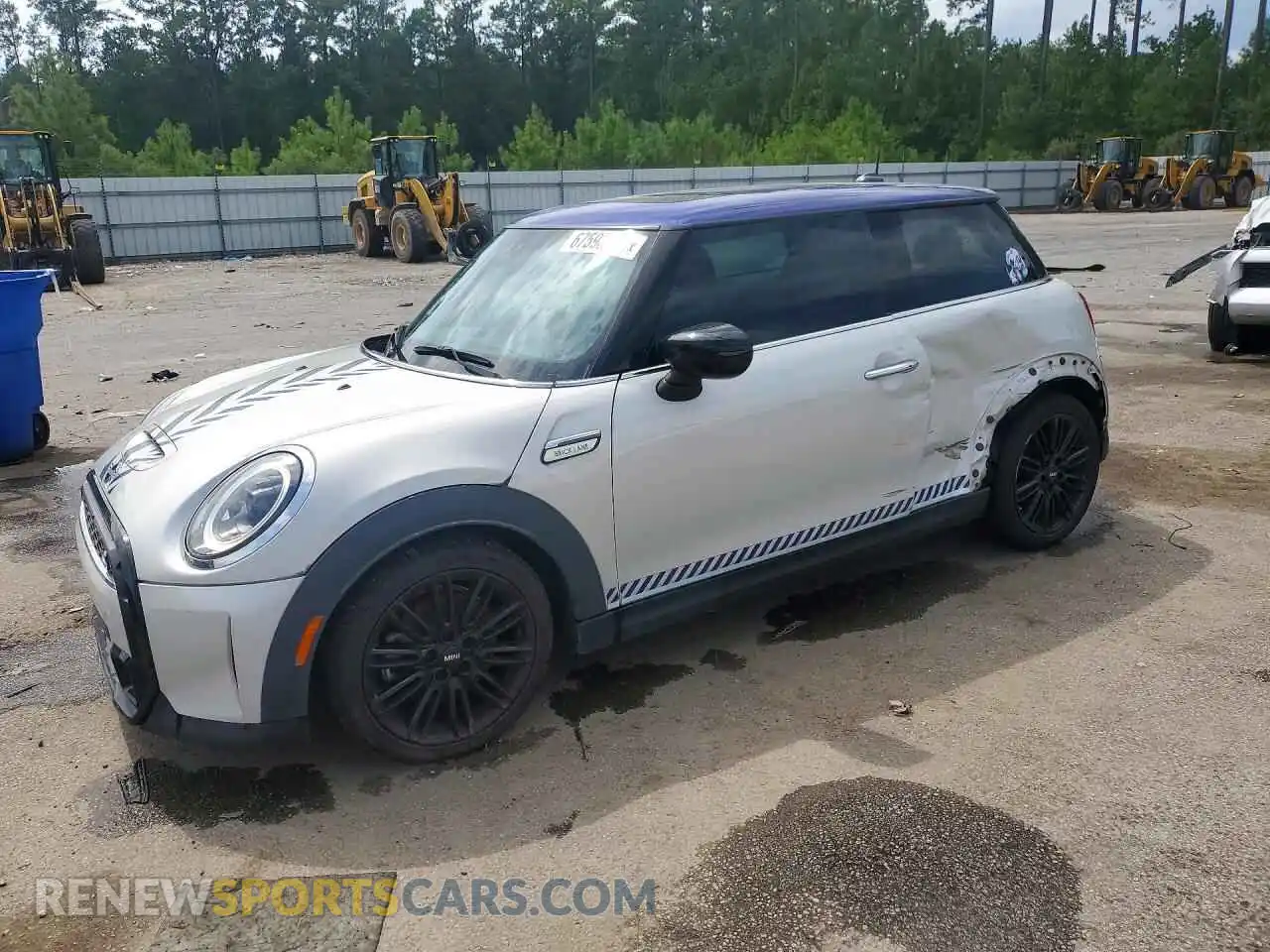 1 Photograph of a damaged car WMW53DH0XN2S20814 MINI COOPER 2022