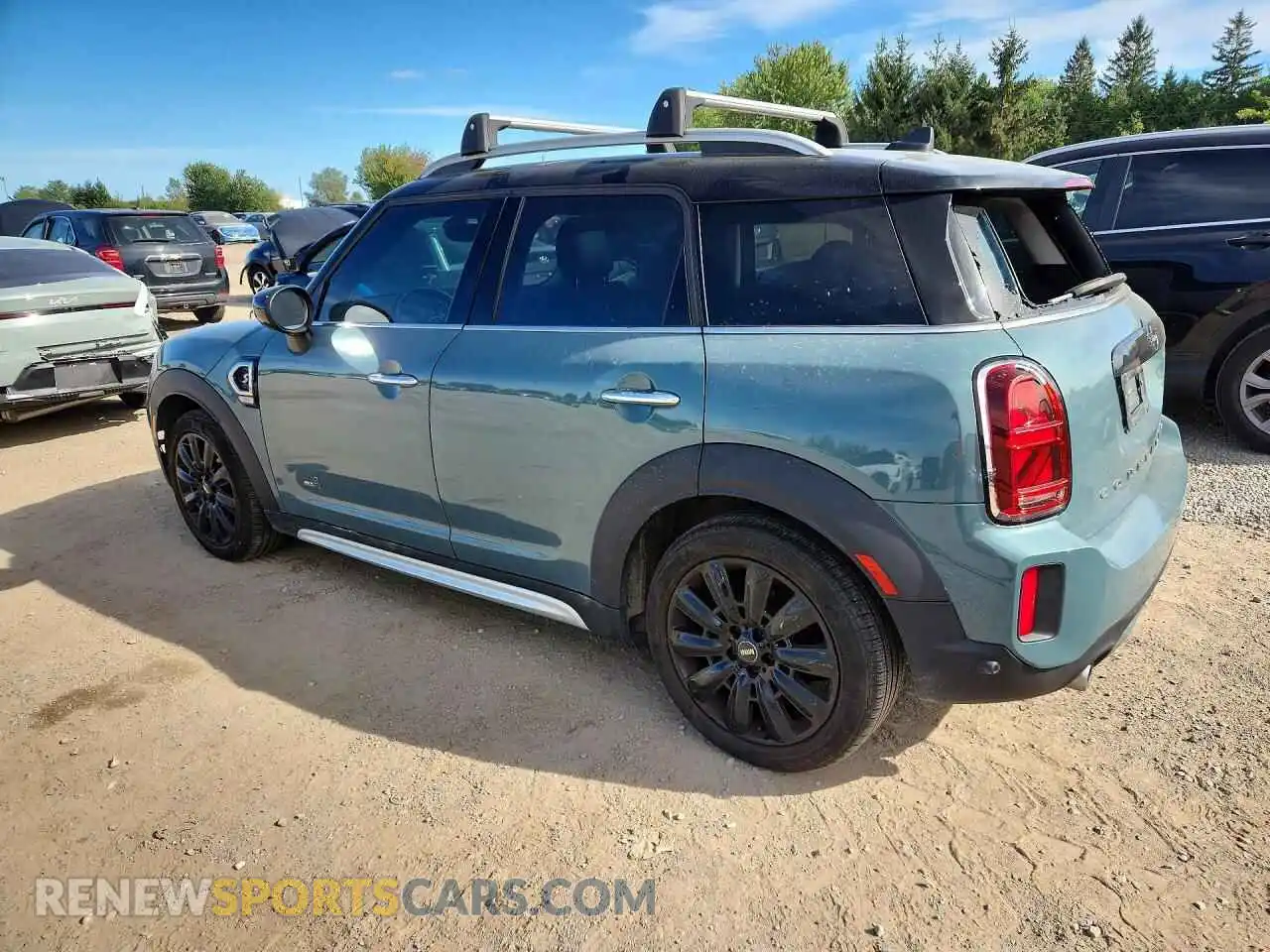 2 Photograph of a damaged car WMZ83BR05N3N52074 MINI COOPER 2022