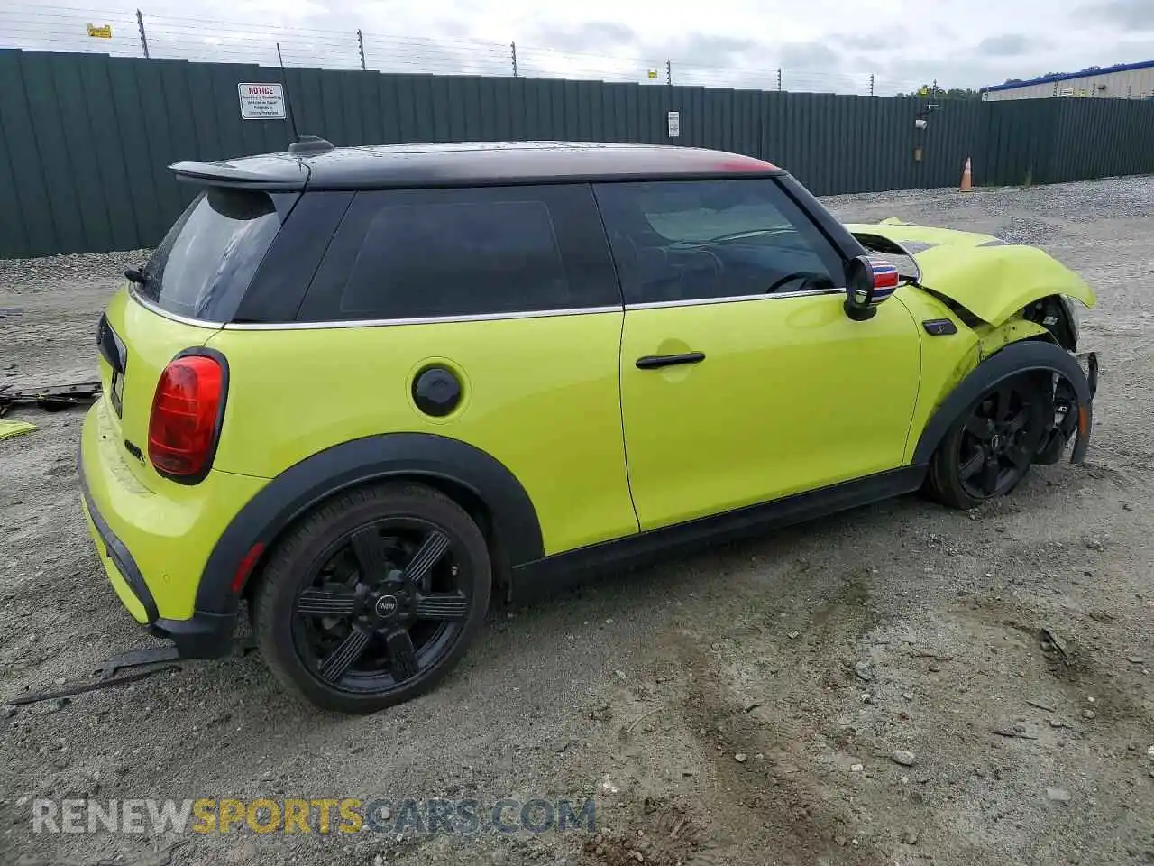 3 Photograph of a damaged car WMW53DH07P2T74044 MINI COOPER 2023
