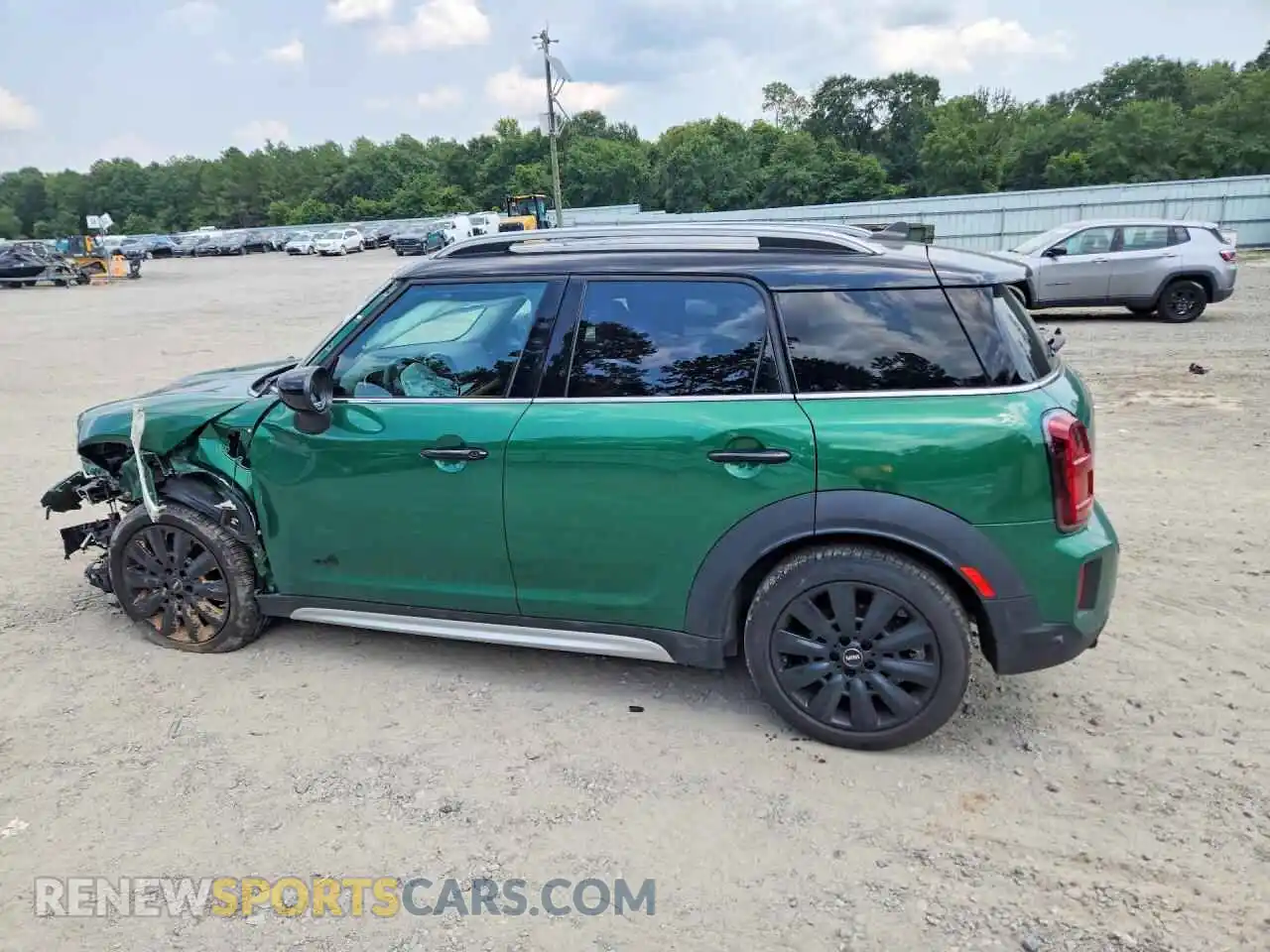 2 fotografías del automóvil dañado WMZ83BR09P3P69579 MINI COOPER 2023