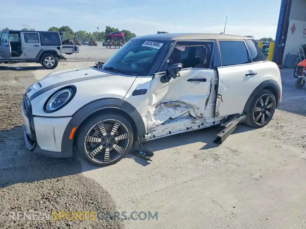 1 Photograph of a damaged car WMW53DK0XR2U46365 MINI COOPER 2024