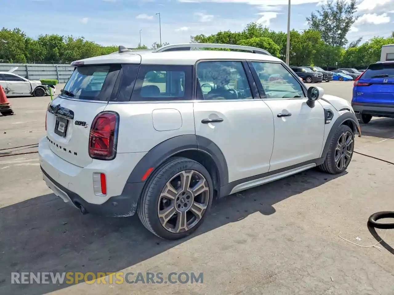 3 Photograph of a damaged car WMZ53BR0XR3R53614 MINI COOPER 2024