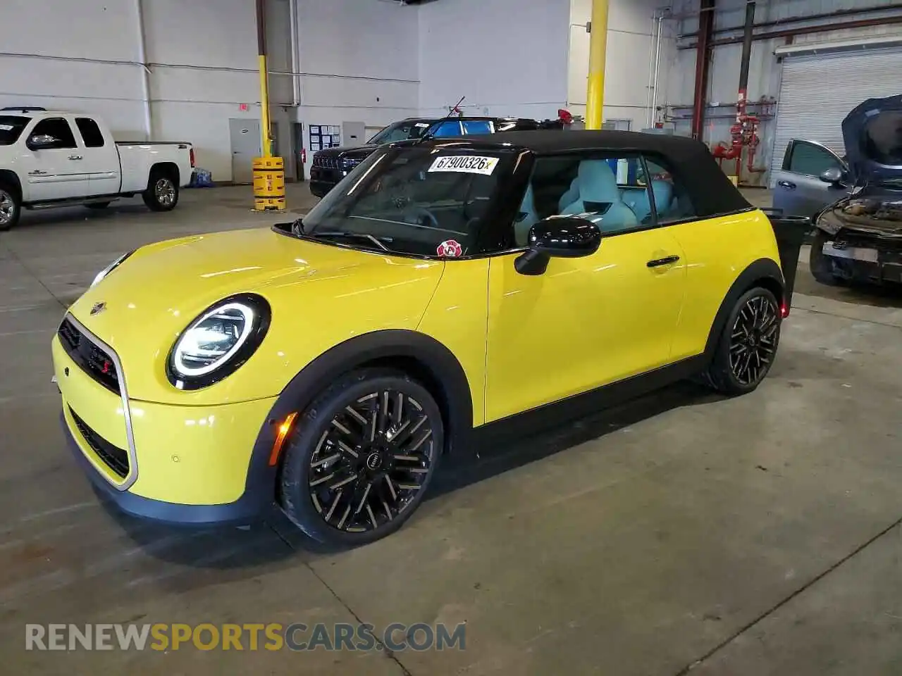 1 Фотография поврежденного автомобиля WMW23GX02S2X28129 MINI COOPER 2025