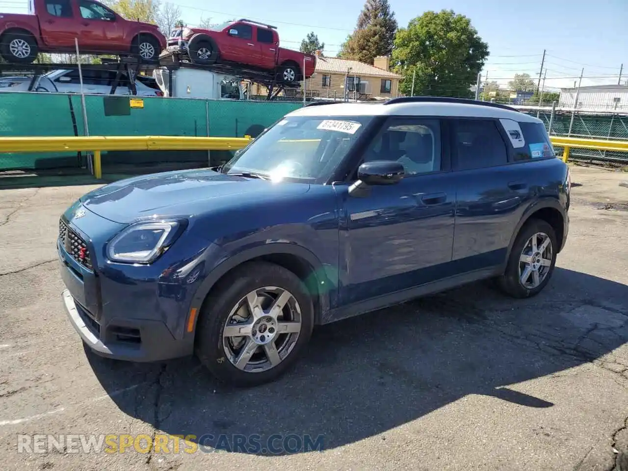 1 Photograph of a damaged car WMZ23GA06S7R60036 MINI COOPER 2025