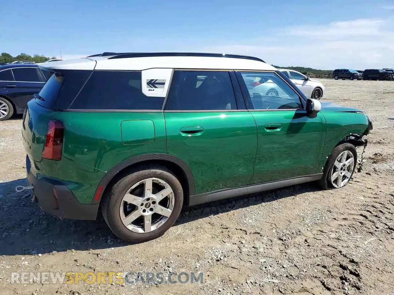 3 fotografías del automóvil dañado WMZ23GA0XS7R94299 MINI COOPER 2025
