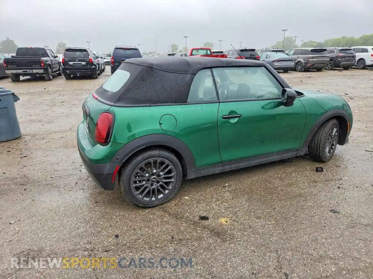 3 Photograph of a damaged car WMW23GX02T2X94195 MINI COOPER 2026