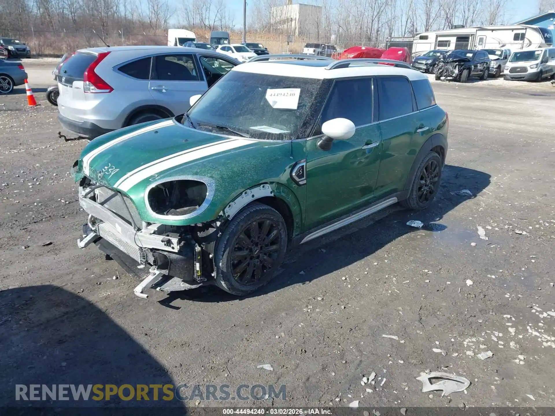 2 Фотография поврежденного автомобиля WMZ53BR02R3R68642 MINI COUNTRYMAN 2024