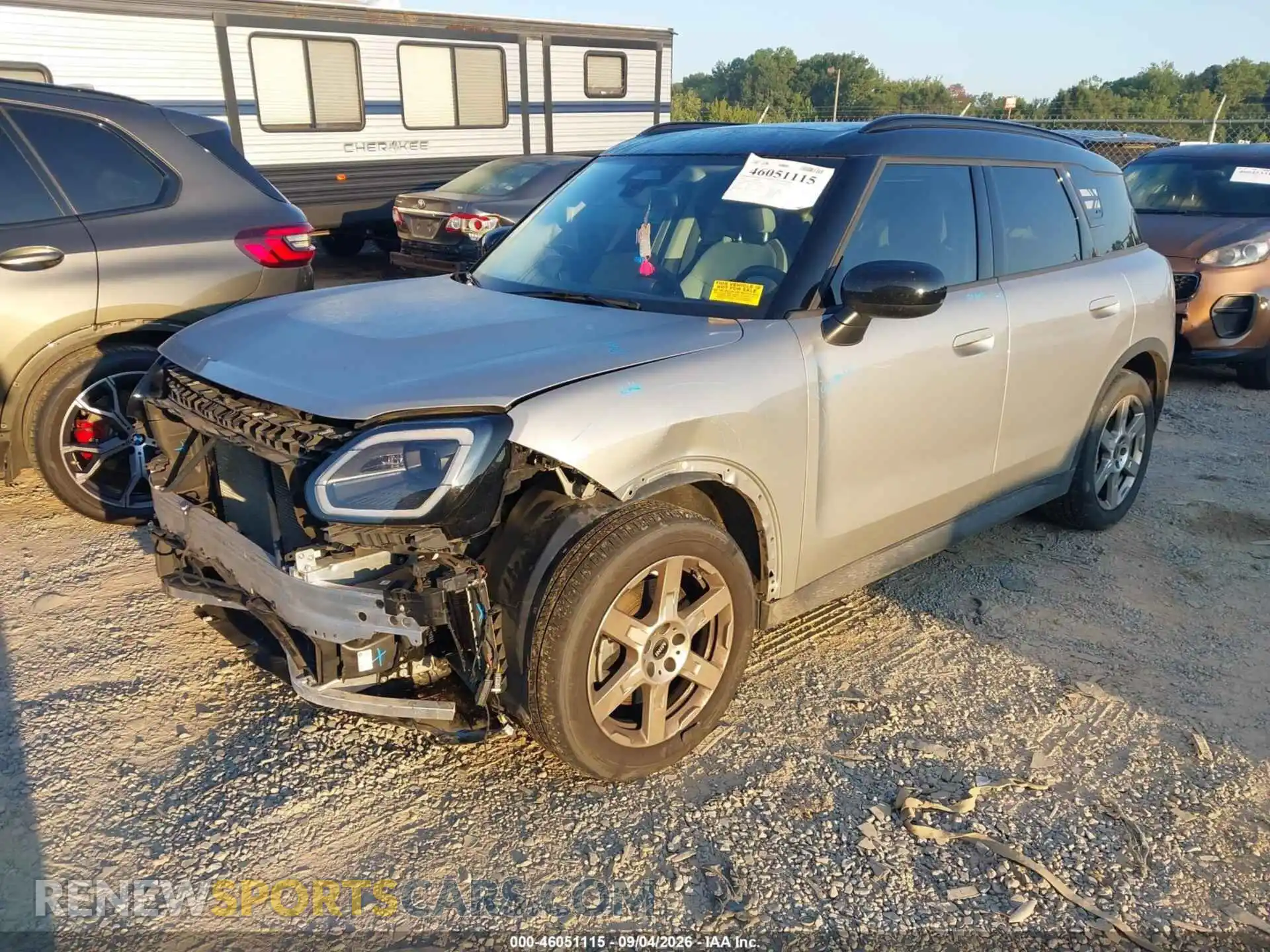 2 Фотография поврежденного автомобиля WMZ23GA09S7P53074 MINI COUNTRYMAN 2025
