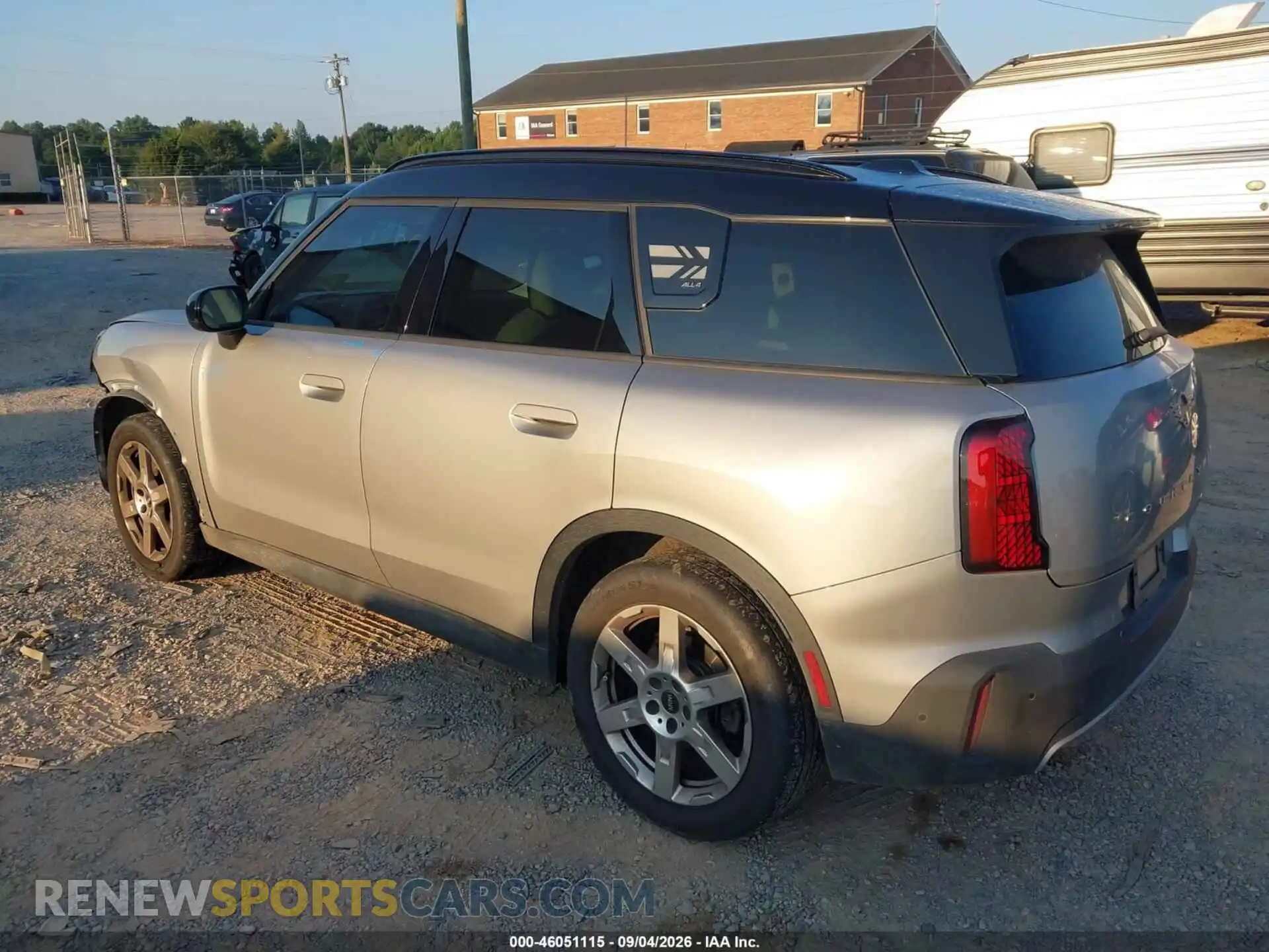 3 Фотография поврежденного автомобиля WMZ23GA09S7P53074 MINI COUNTRYMAN 2025