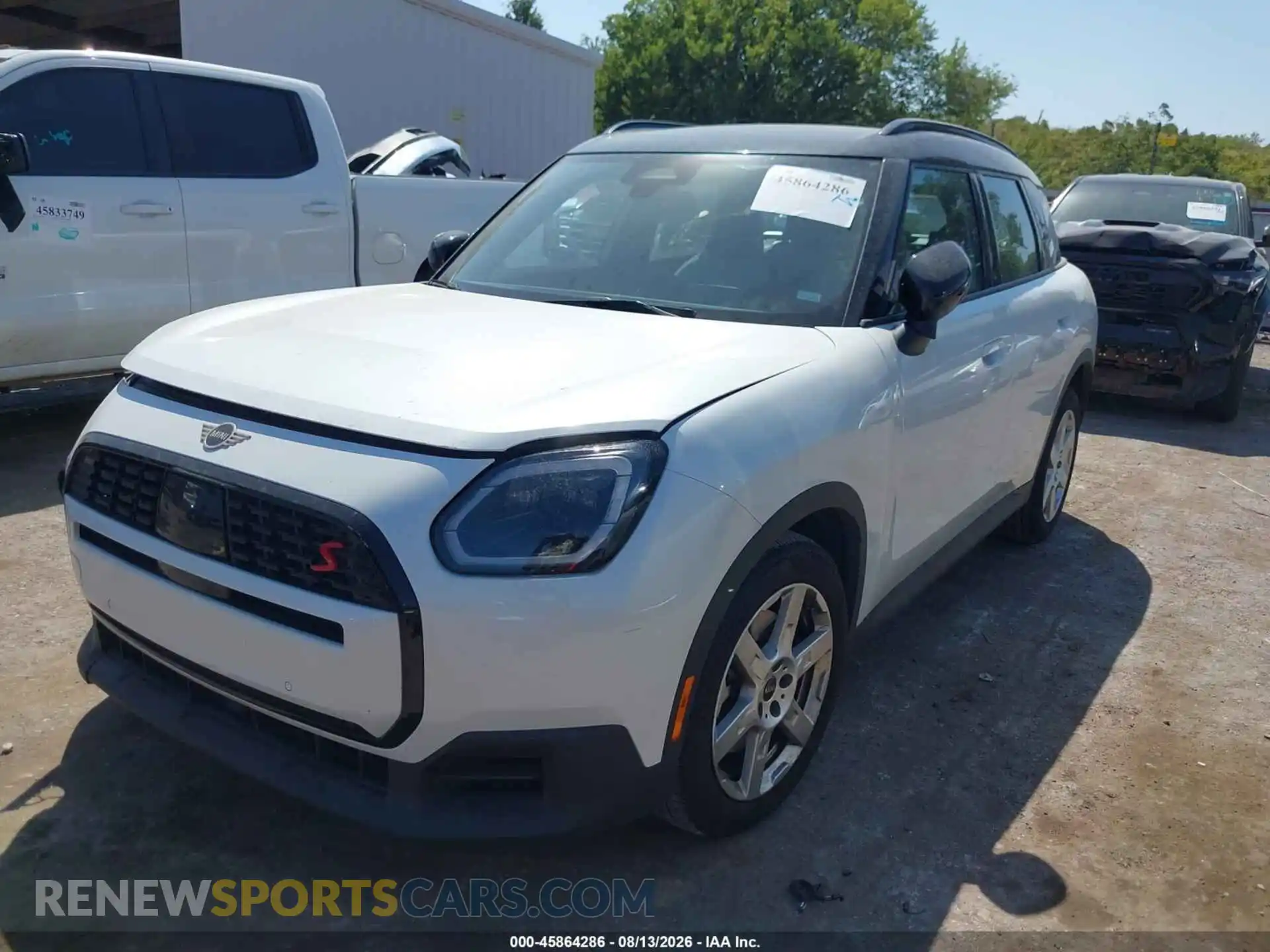 2 Фотография поврежденного автомобиля WMZ23GA06T7V30881 MINI COUNTRYMAN 2026