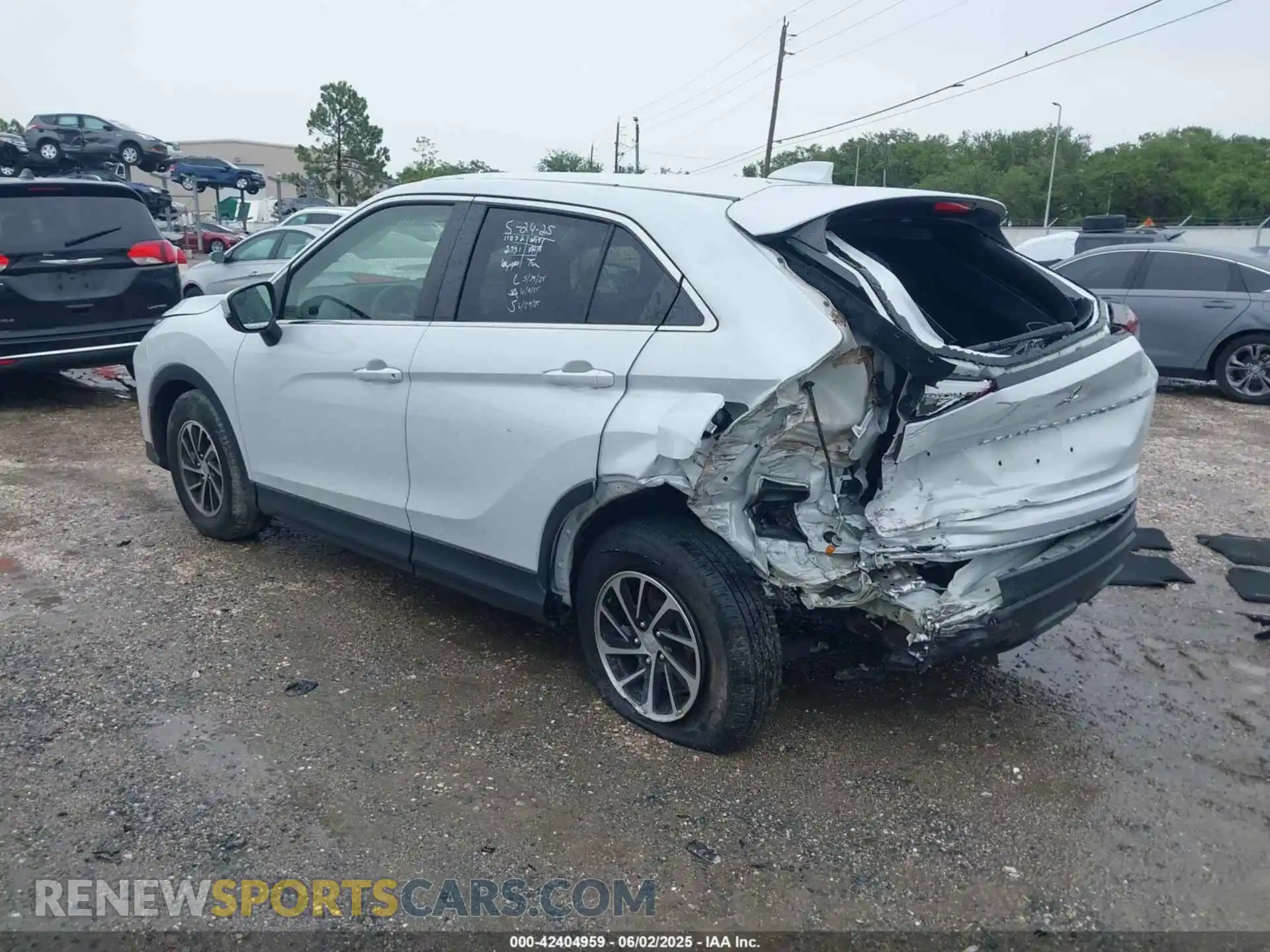 3 Photograph of a damaged car JA4ASUAA0NZ002731 MITSUBISHI ECLIPSE CROSS 2022