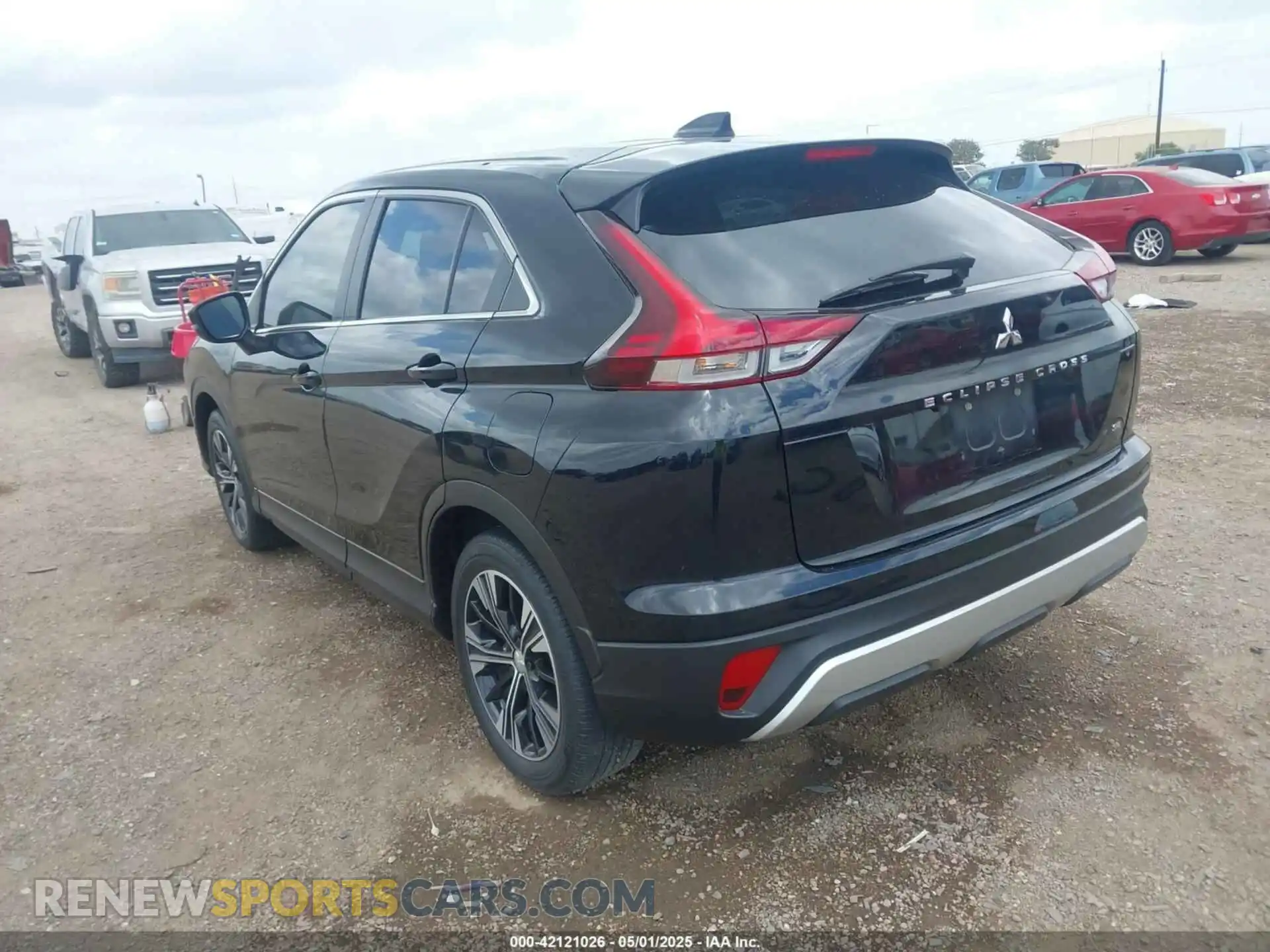 3 Photograph of a damaged car JA4ASWAA6NZ057342 MITSUBISHI ECLIPSE CROSS 2022