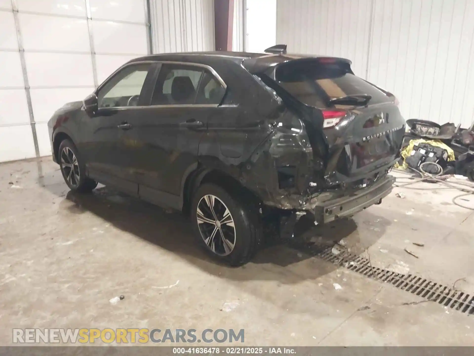 3 Photograph of a damaged car JA4ATWAA3NZ057229 MITSUBISHI ECLIPSE CROSS 2022