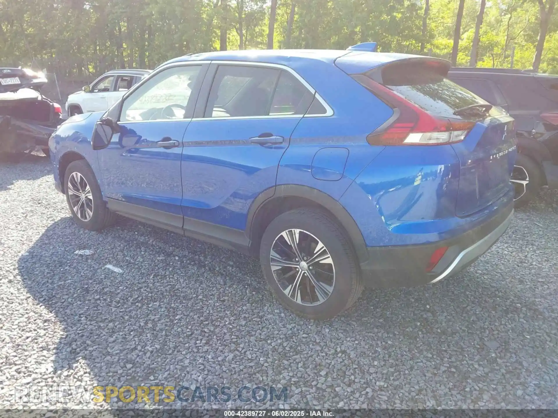 3 Photograph of a damaged car JA4ATWAA6NZ034897 MITSUBISHI ECLIPSE CROSS 2022