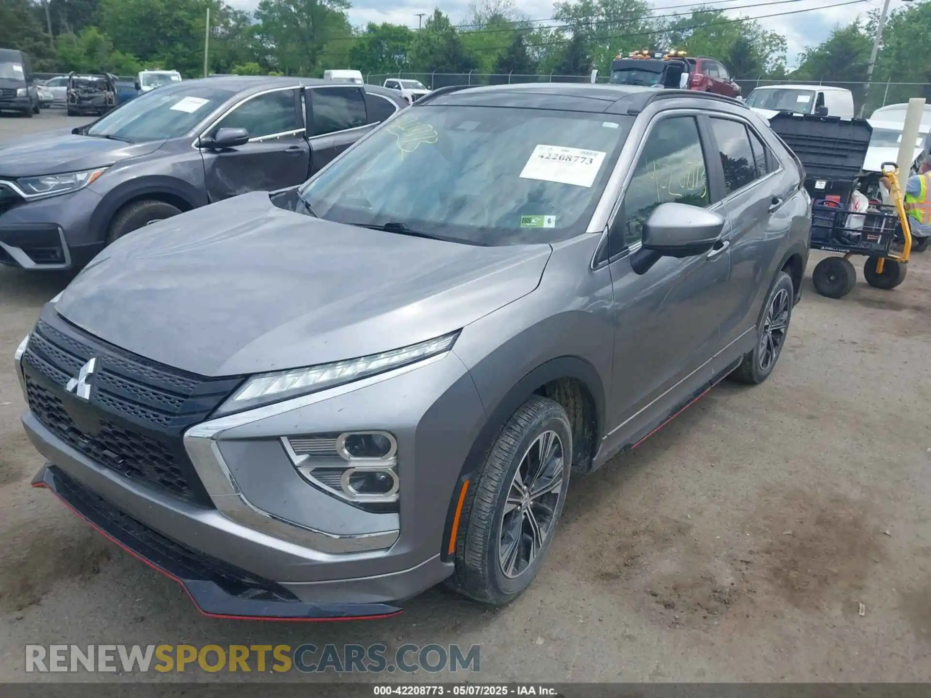 2 Photograph of a damaged car JA4ATWAA8NZ004476 MITSUBISHI ECLIPSE CROSS 2022