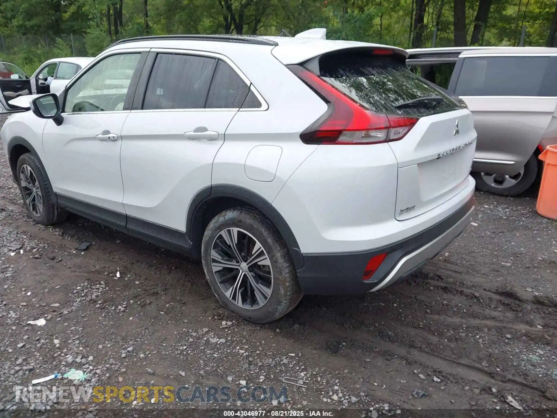 3 Photograph of a damaged car JA4ATWAA8NZ045495 MITSUBISHI ECLIPSE CROSS 2022