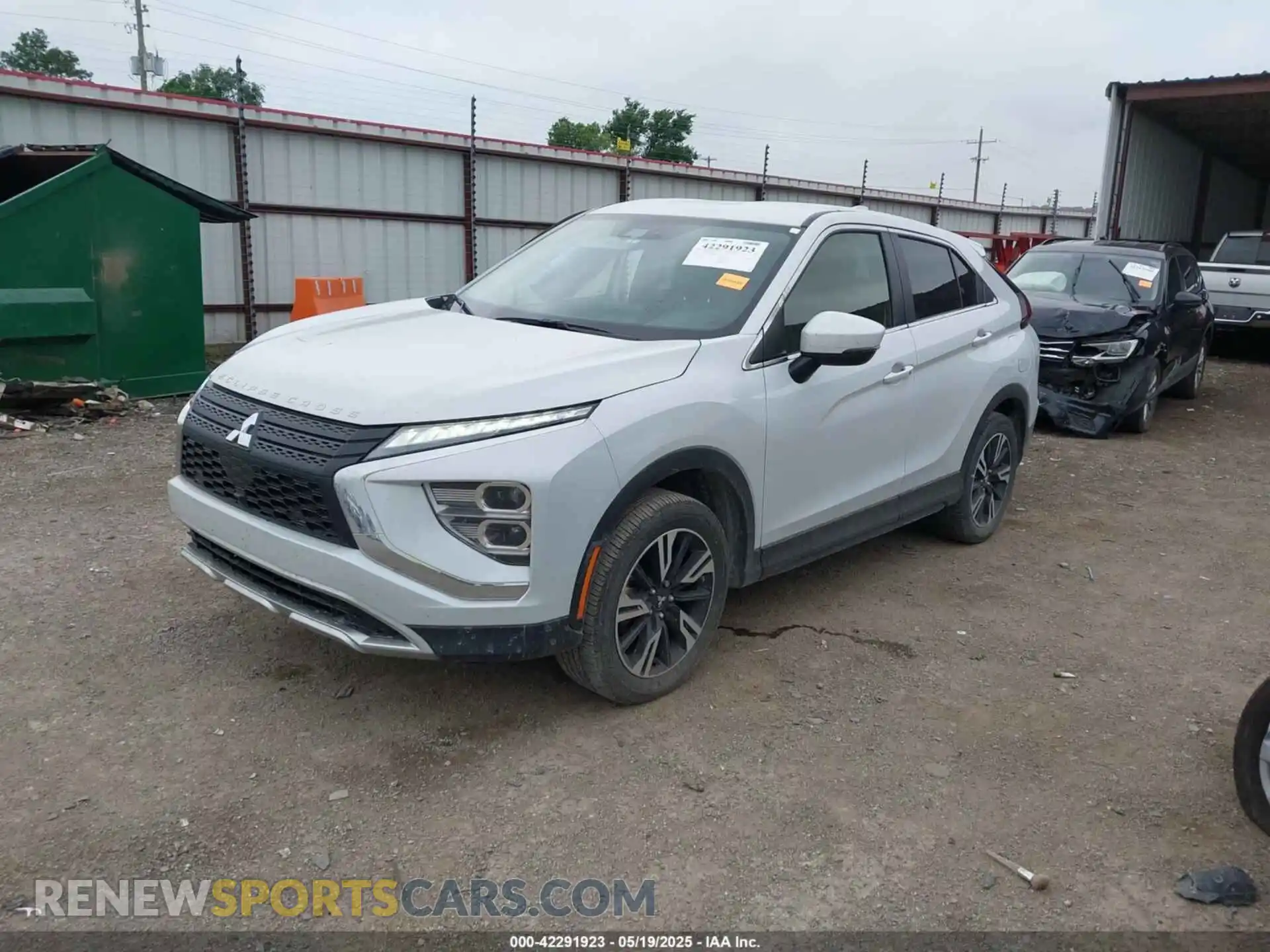 2 fotografías del automóvil dañado JA4ATWAA5PZ039222 MITSUBISHI ECLIPSE CROSS 2023