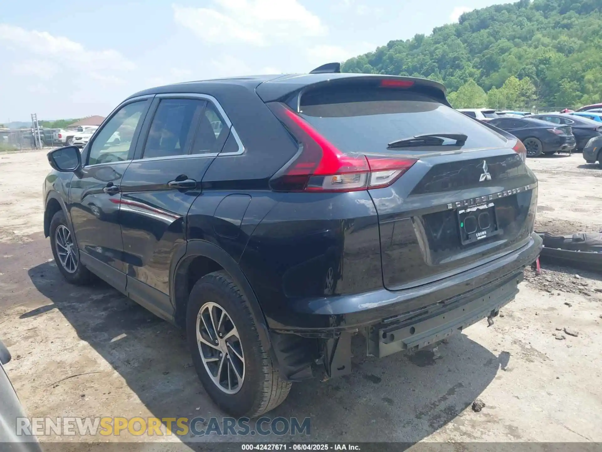 3 Photograph of a damaged car JA4ATUAA6RZ060247 MITSUBISHI ECLIPSE CROSS 2024