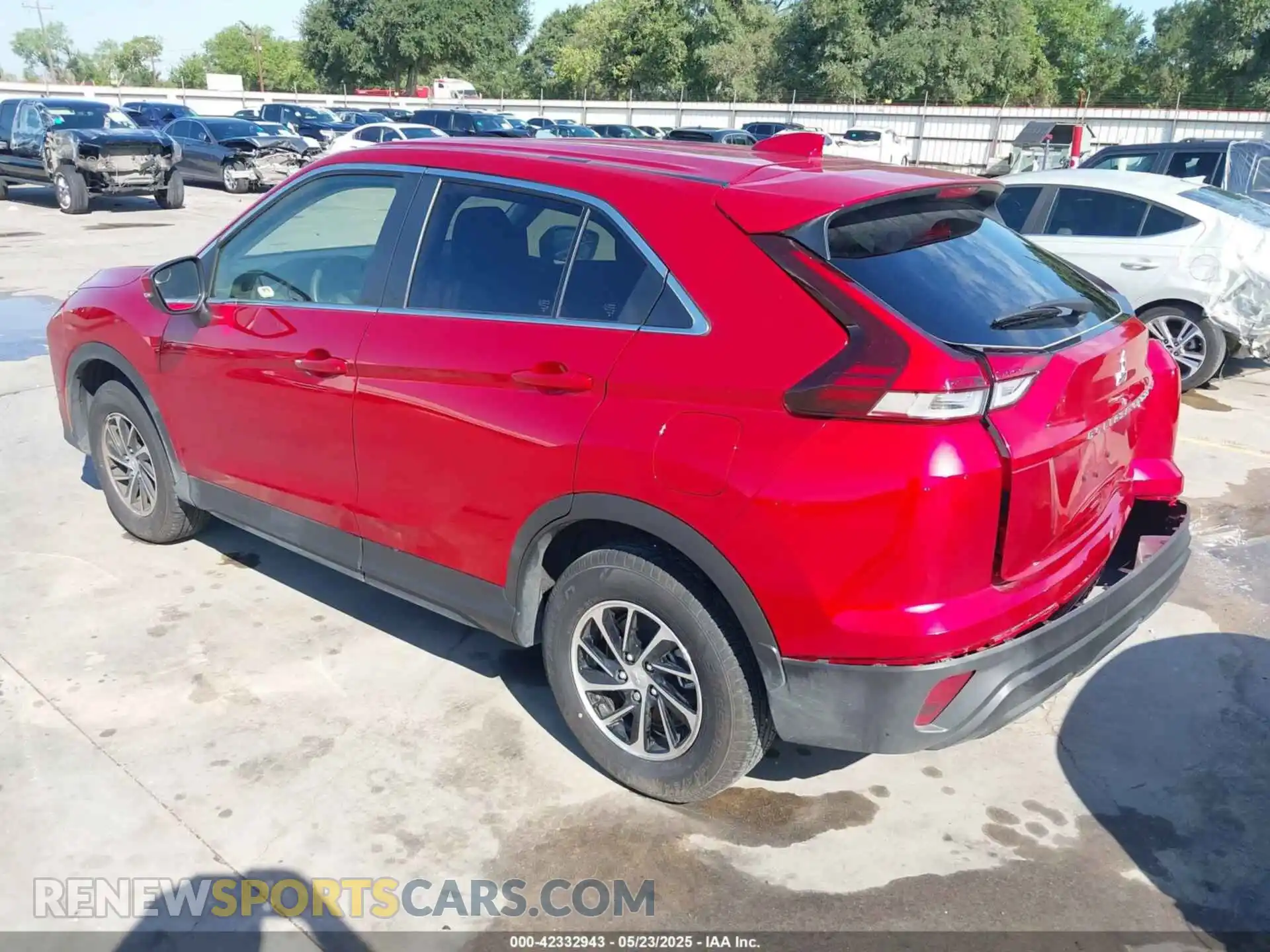 3 Photograph of a damaged car JA4ATUAA9RZ001094 MITSUBISHI ECLIPSE CROSS 2024