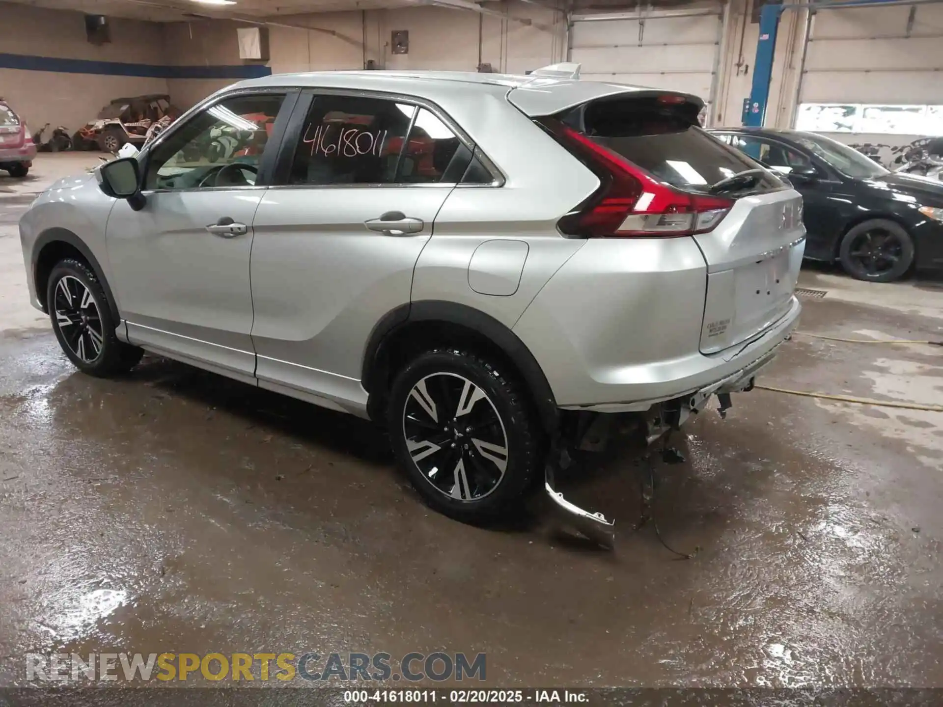 3 Photograph of a damaged car JA4ATWAA1RZ001344 MITSUBISHI ECLIPSE CROSS 2024