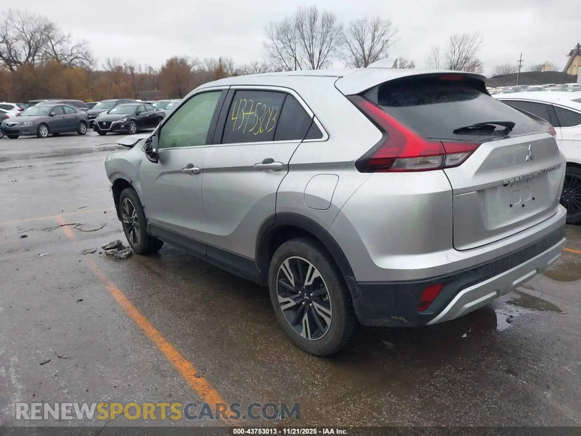 3 Photograph of a damaged car JA4ATWAA5RZ067976 MITSUBISHI ECLIPSE CROSS 2024