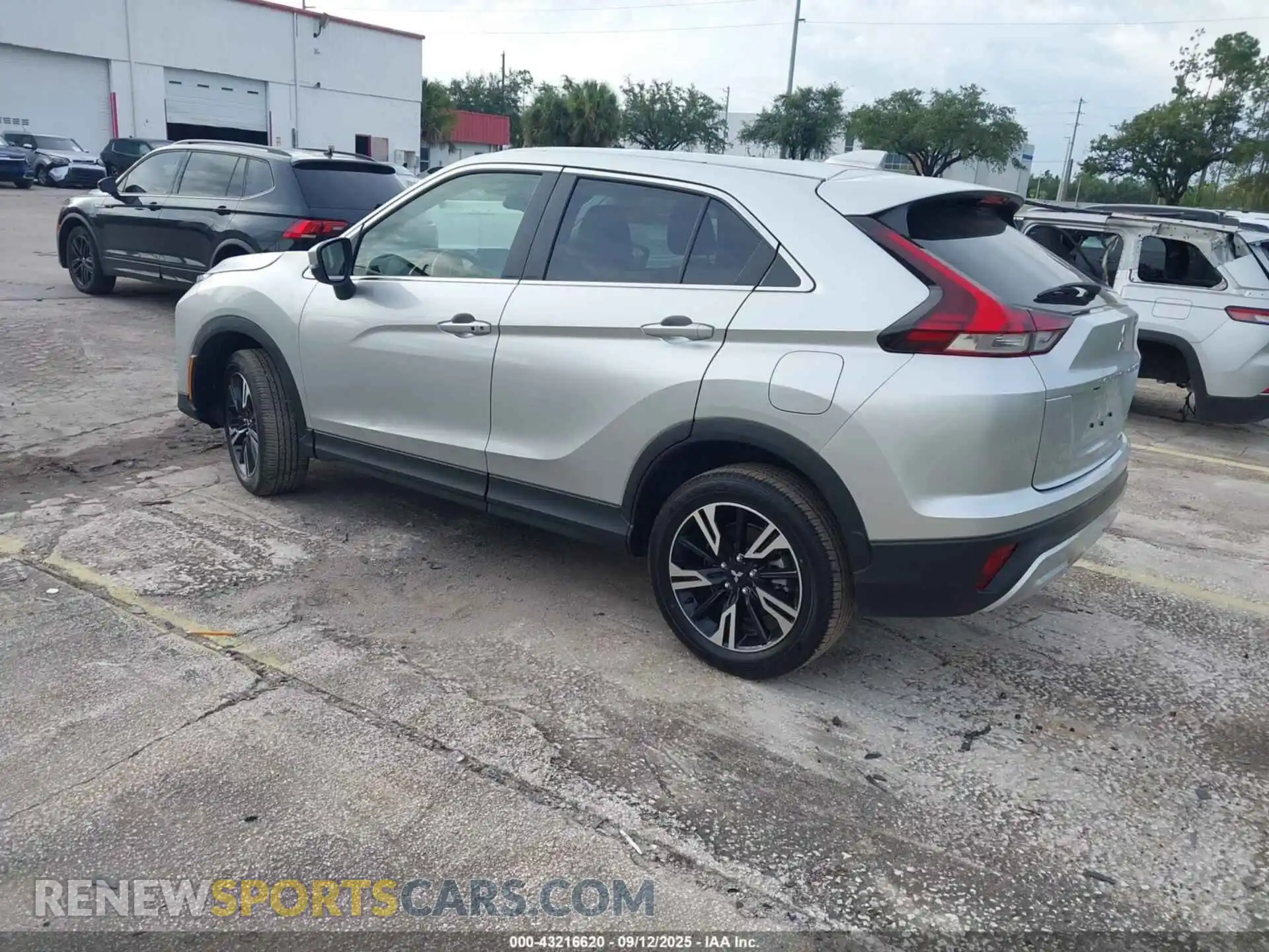 3 Photograph of a damaged car JA4ATWAA2SZ007949 MITSUBISHI ECLIPSE CROSS 2025