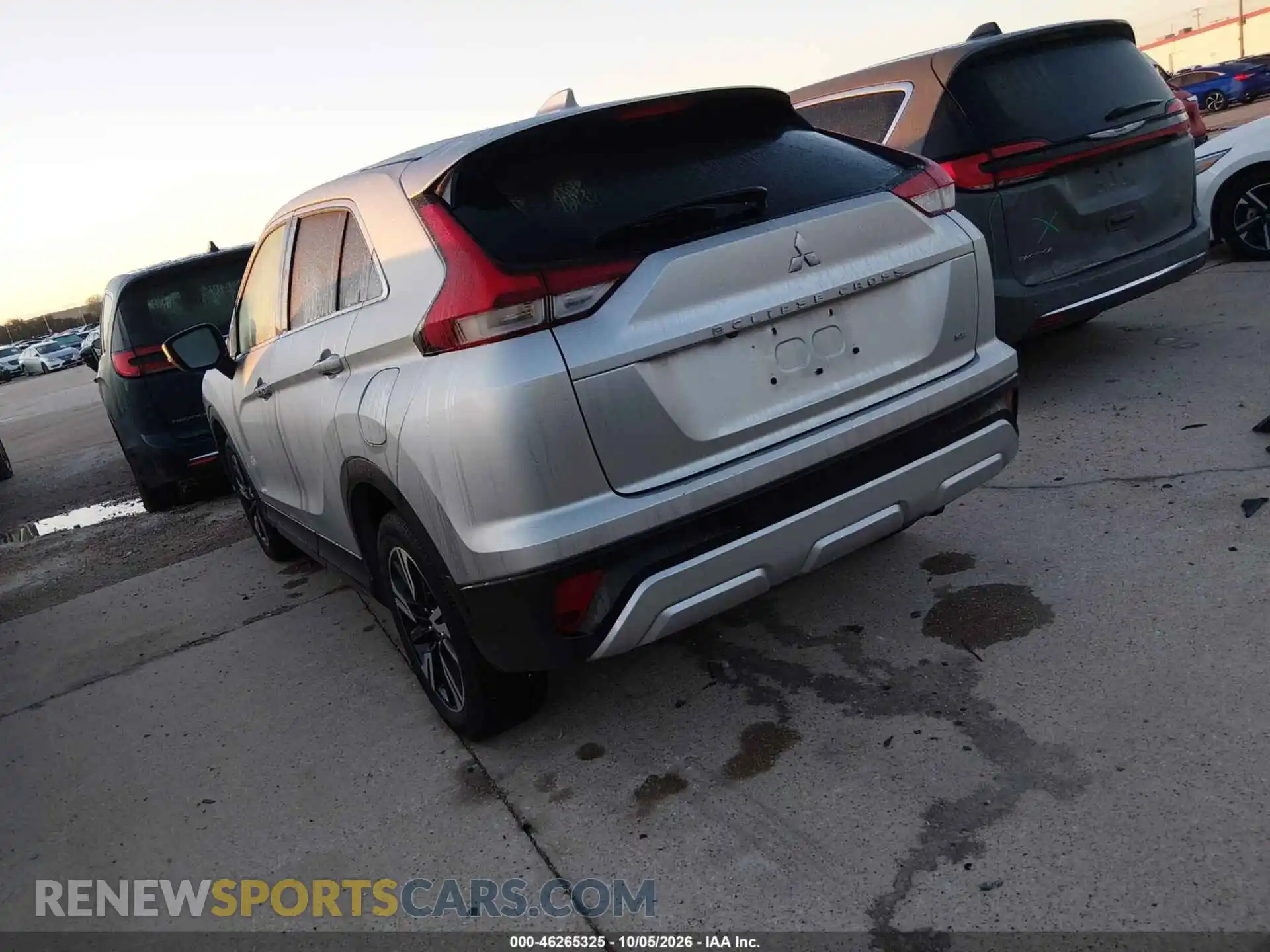 3 Photograph of a damaged car JA4ATWAA4SZ019472 MITSUBISHI ECLIPSE CROSS 2025