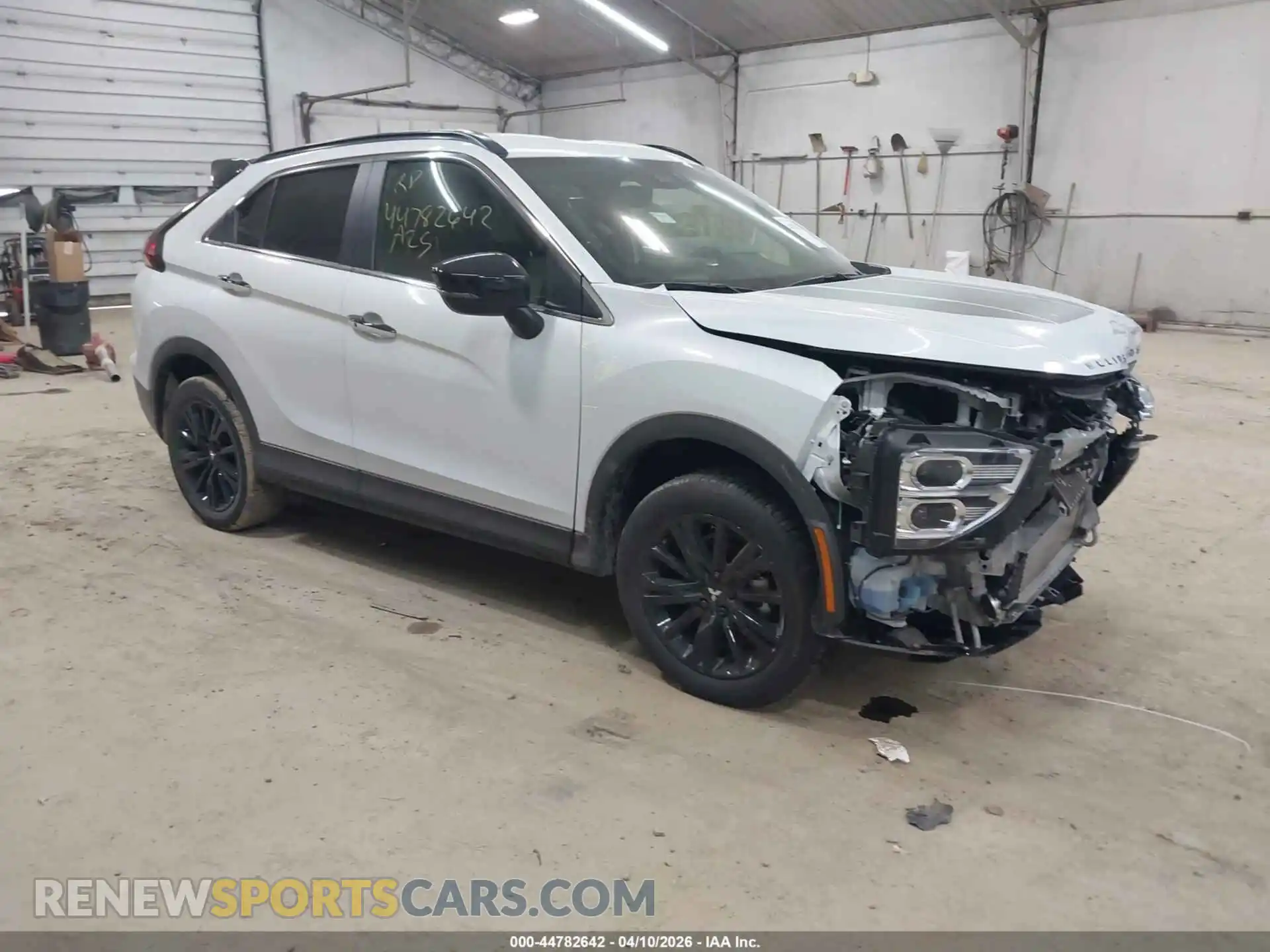 1 Photograph of a damaged car JA4ATWAA4SZ032240 MITSUBISHI ECLIPSE CROSS 2025
