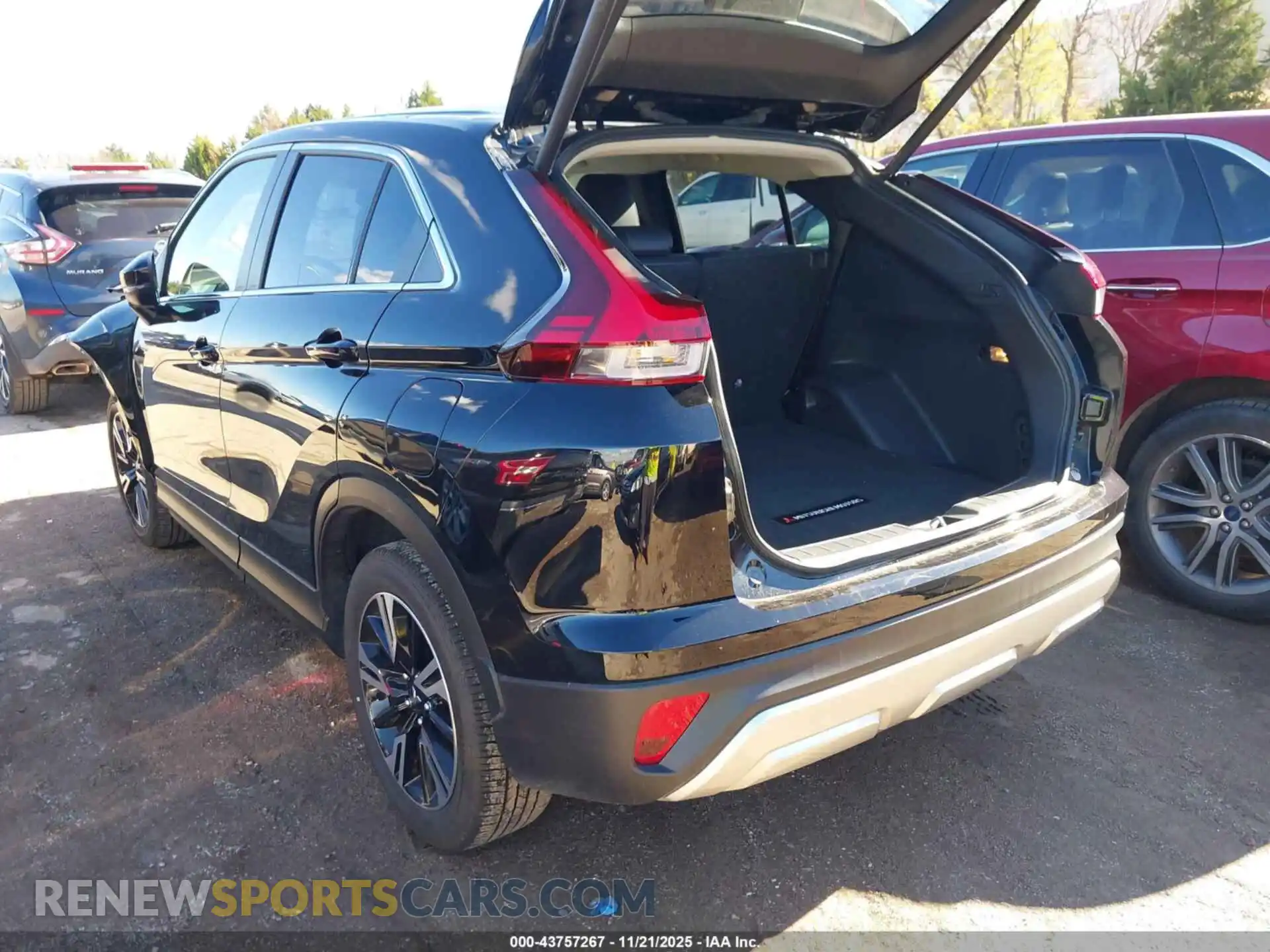 3 Photograph of a damaged car JA4ATWAA5SZ003538 MITSUBISHI ECLIPSE CROSS 2025