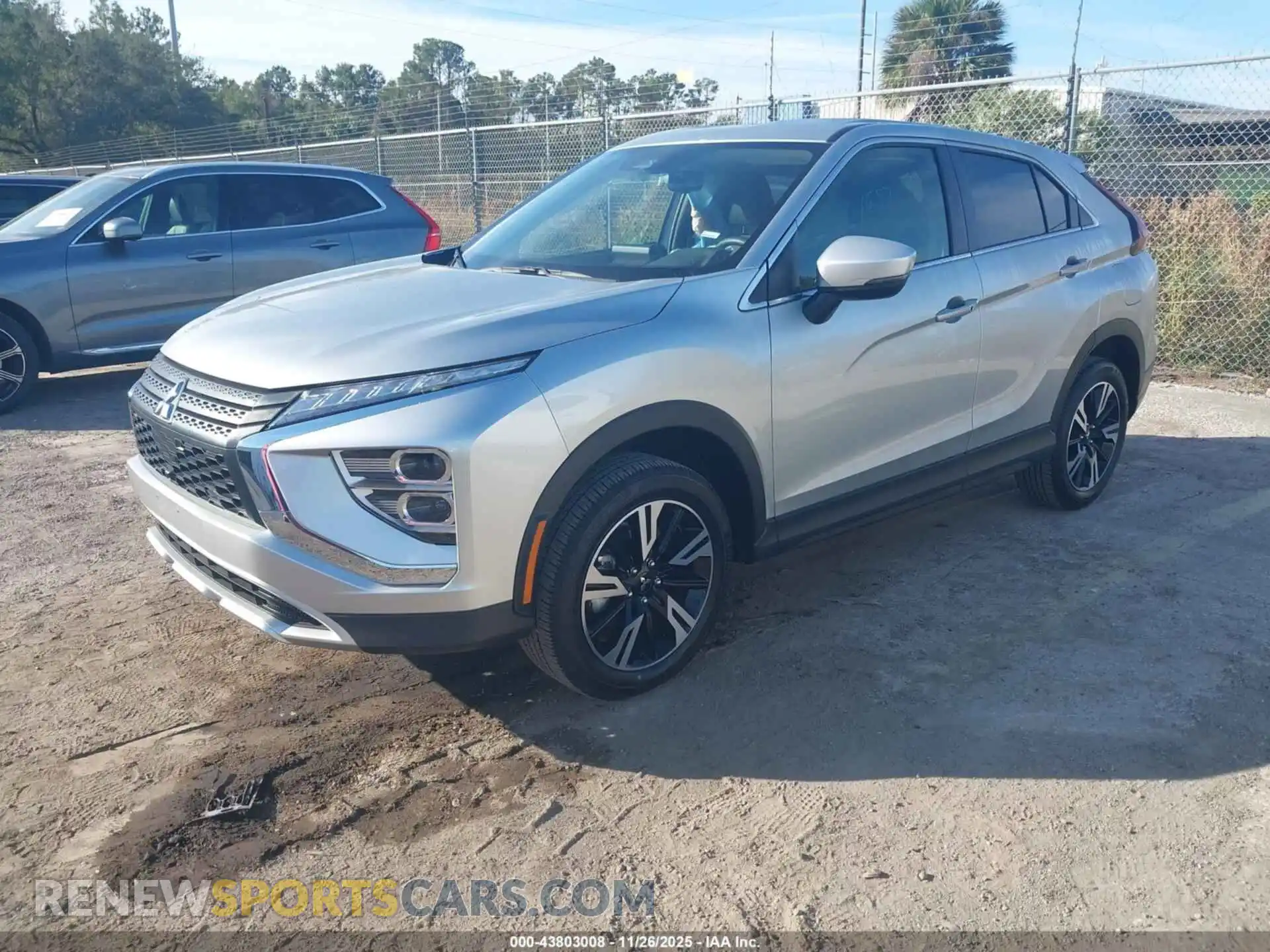 2 Фотография поврежденного автомобиля JA4ATWAA5SZ047202 MITSUBISHI ECLIPSE CROSS 2025