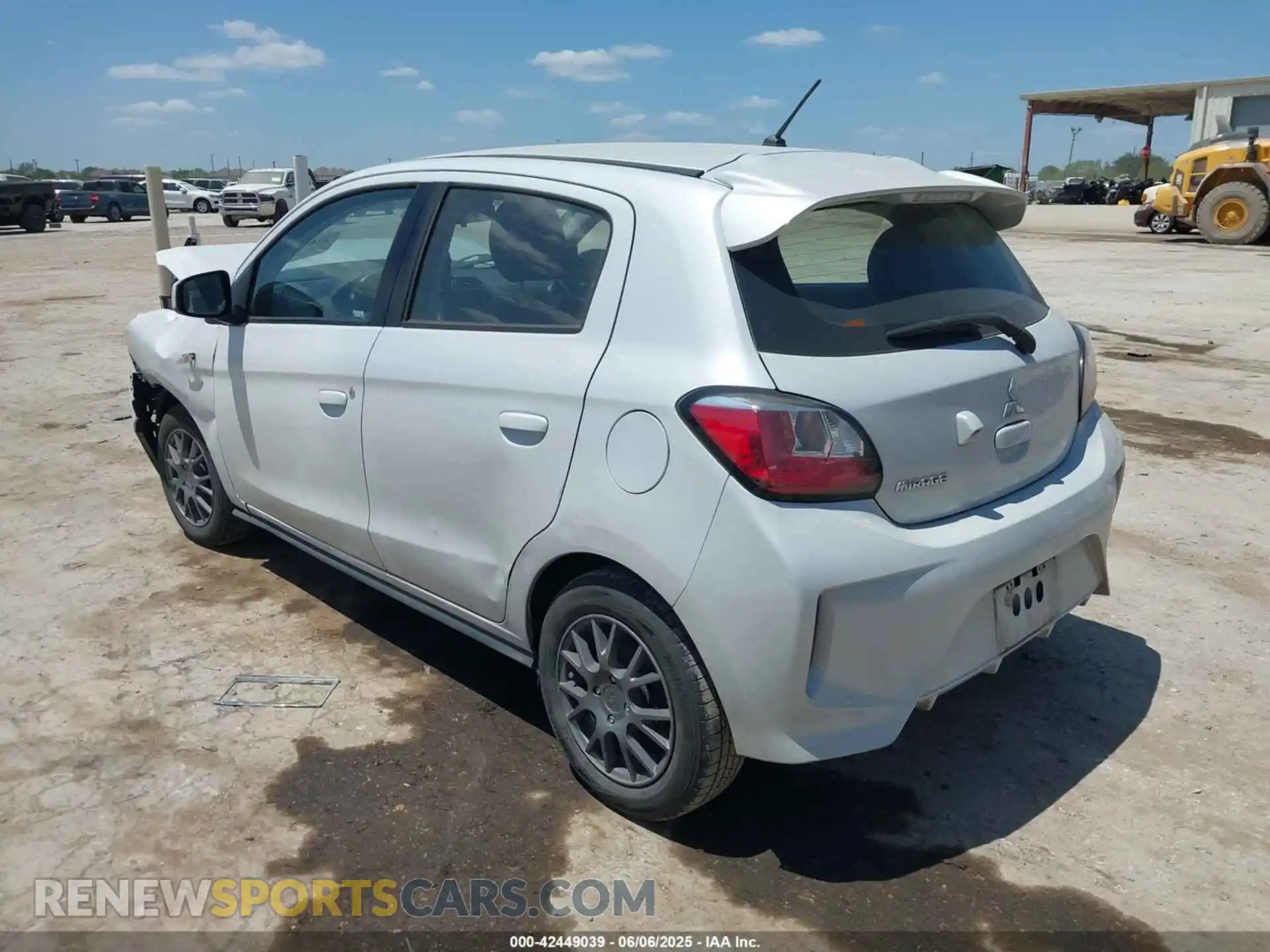 3 fotografías del automóvil dañado ML32AUHJ7MH002431 MITSUBISHI MIRAGE 2021
